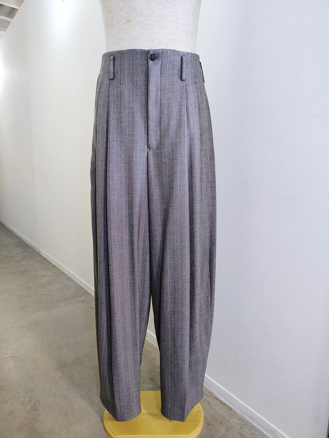 HED MAYNER  HMMD30073A PINSTRIPE PANTS