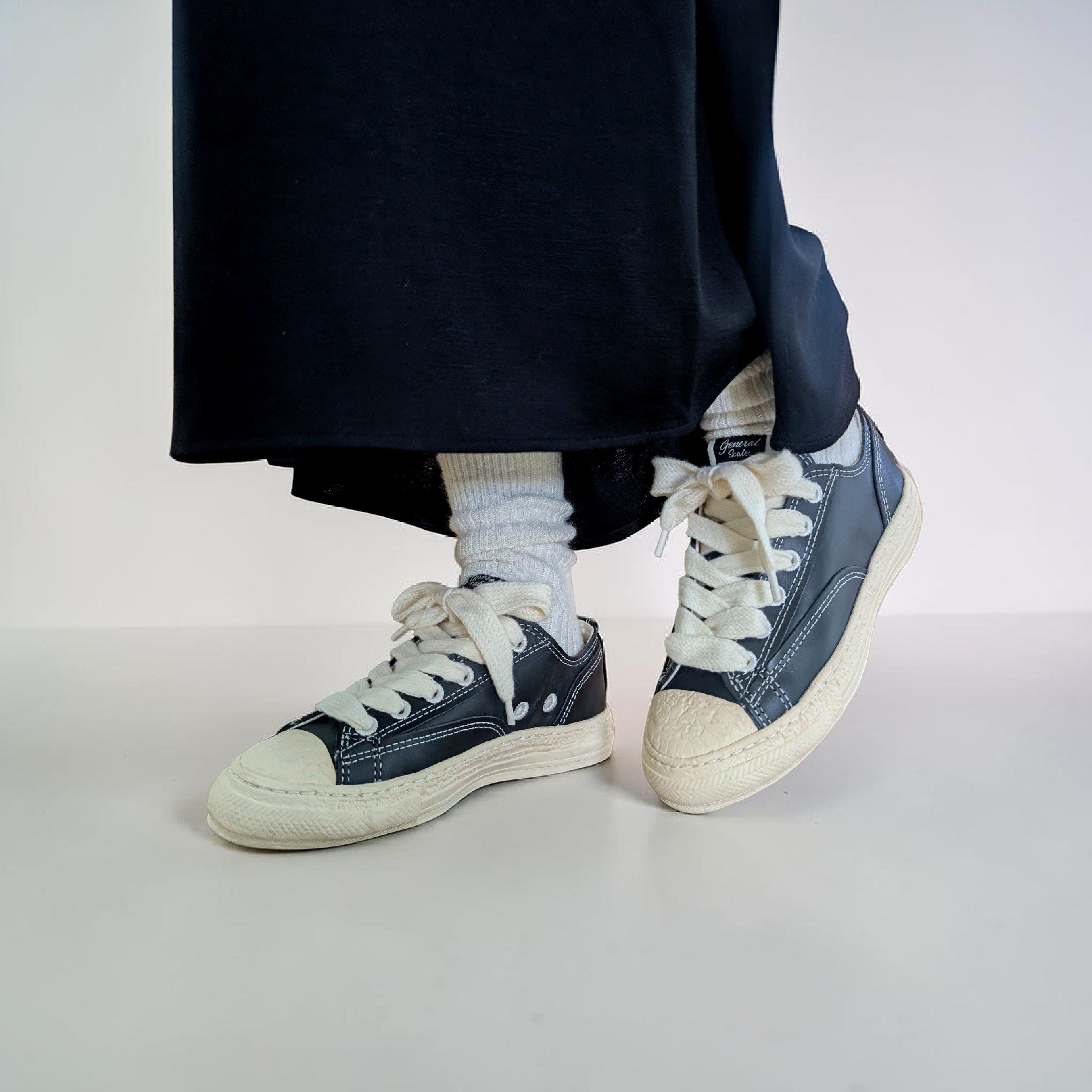 General Scale . Maison MIHARA YASUHIRO / "TRENT" レザースニーカー
