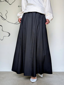 AEHRR 【Random3-tuck draped skirt】