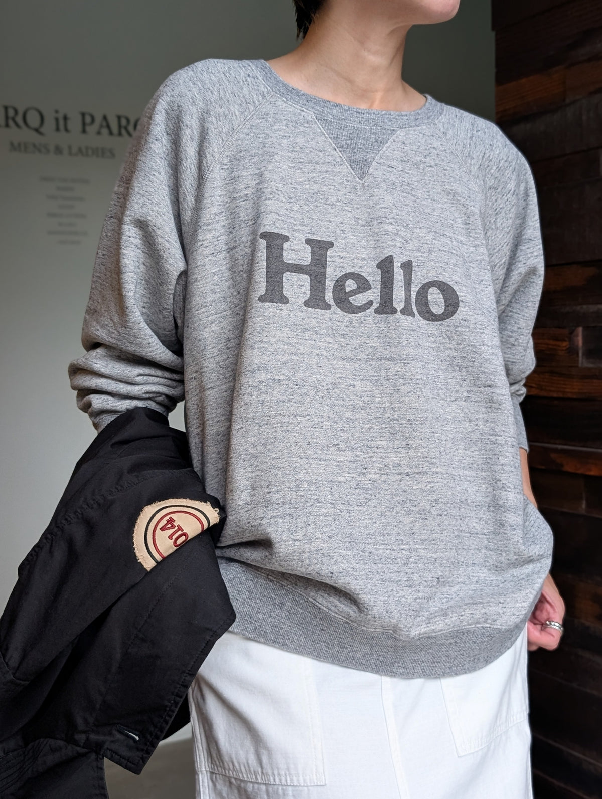 MADISONBLUE  HELLO SWEAT L/S URAKE