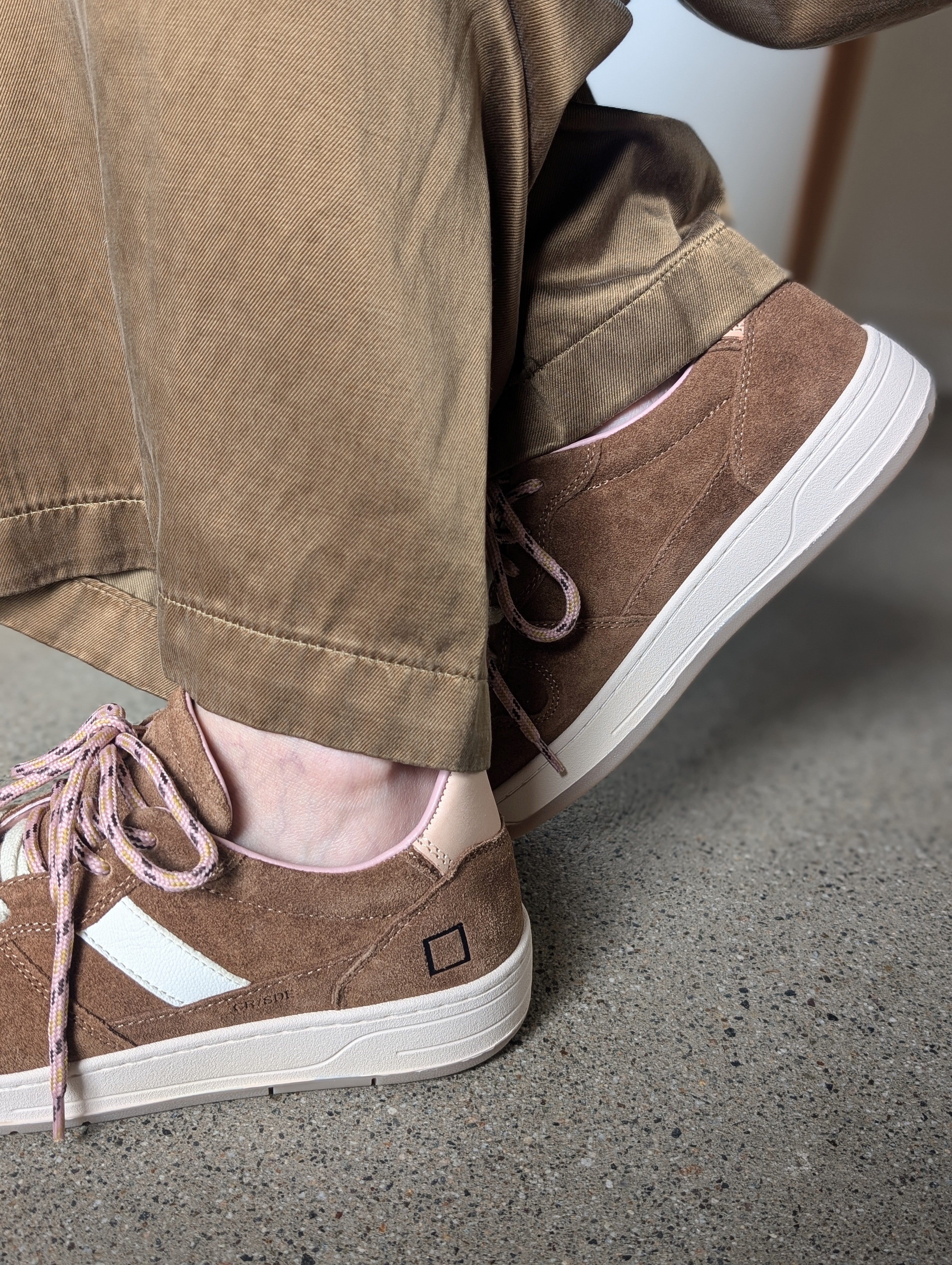 D.A.T.E.【COURT 2.0 SUEDE】
