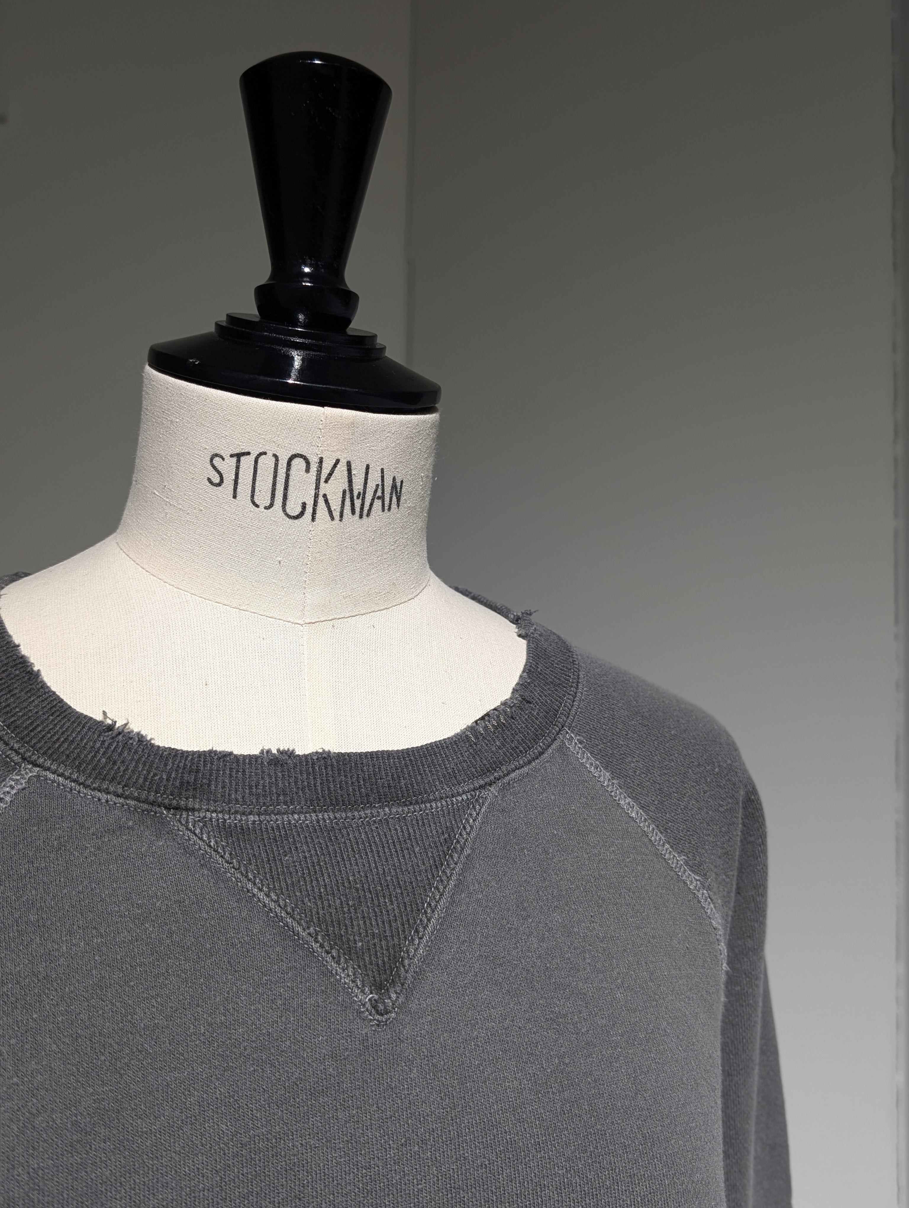 MADISONBLUE  VINTAGE HELLO SWEAT L/S URAKE DYED