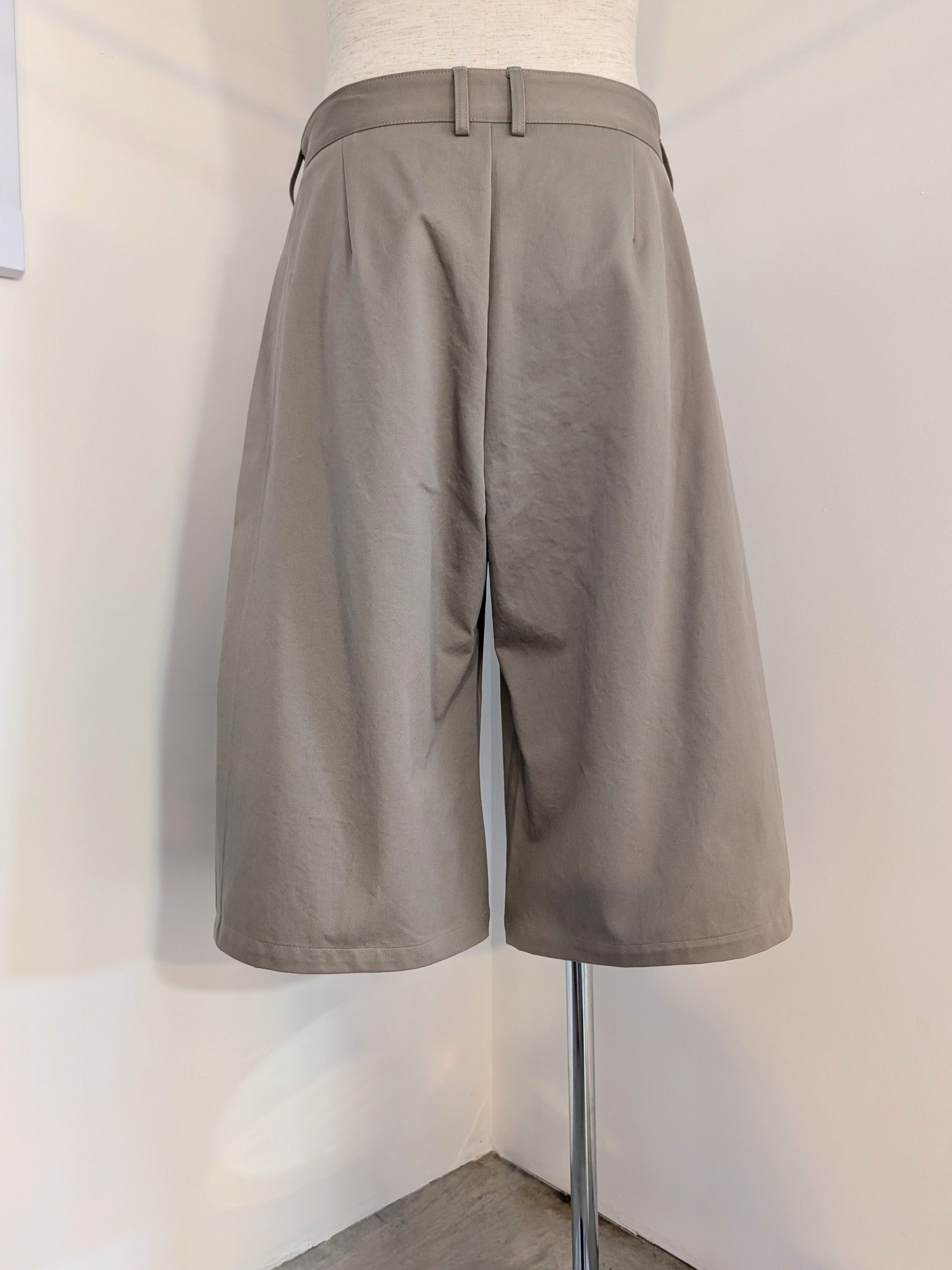 SEVENTH BERMUDA CHINO SHORTS