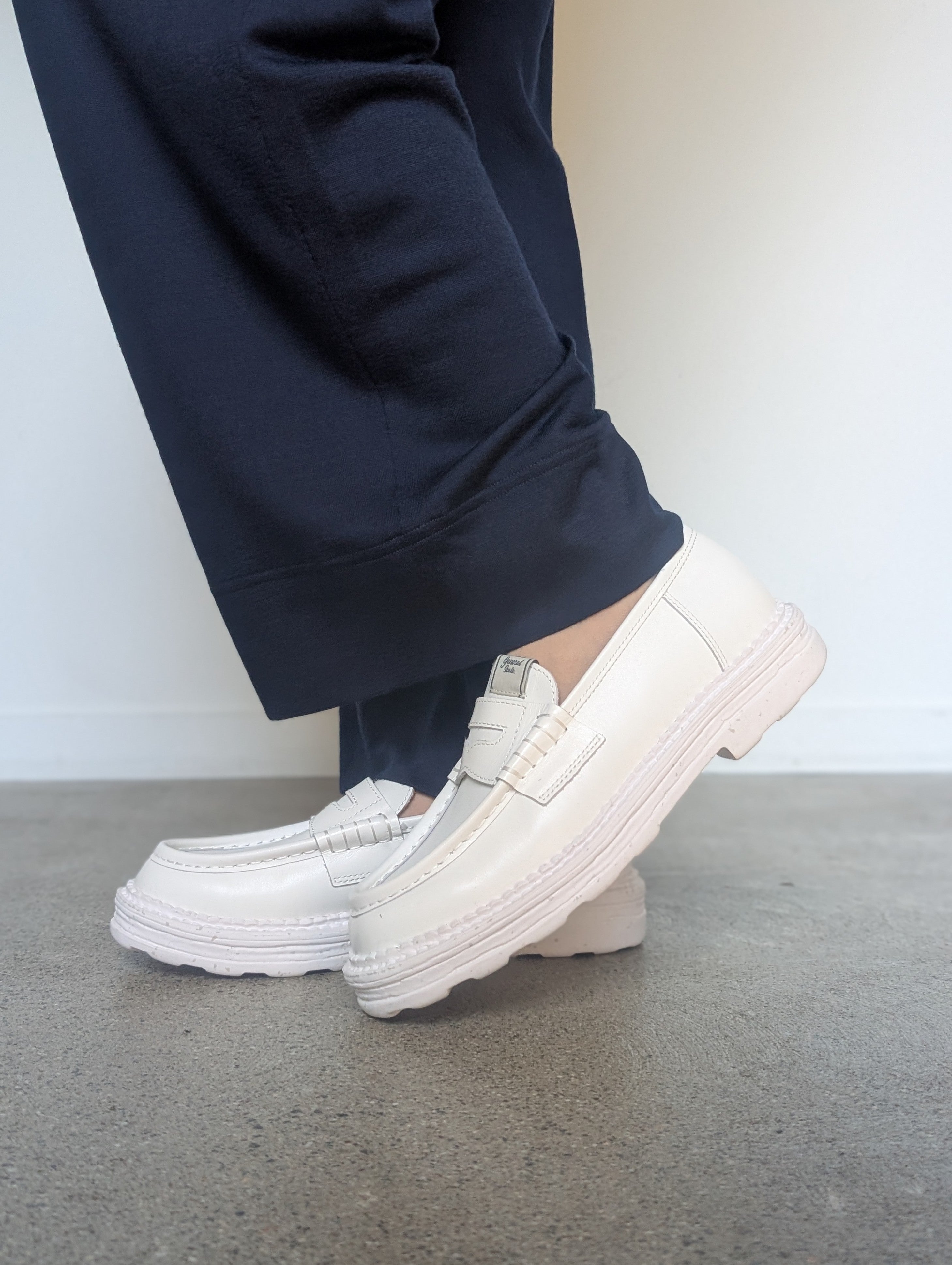 General Scale. Maison MIHARA YASUHIRO / "ANDY" Leather Loafers