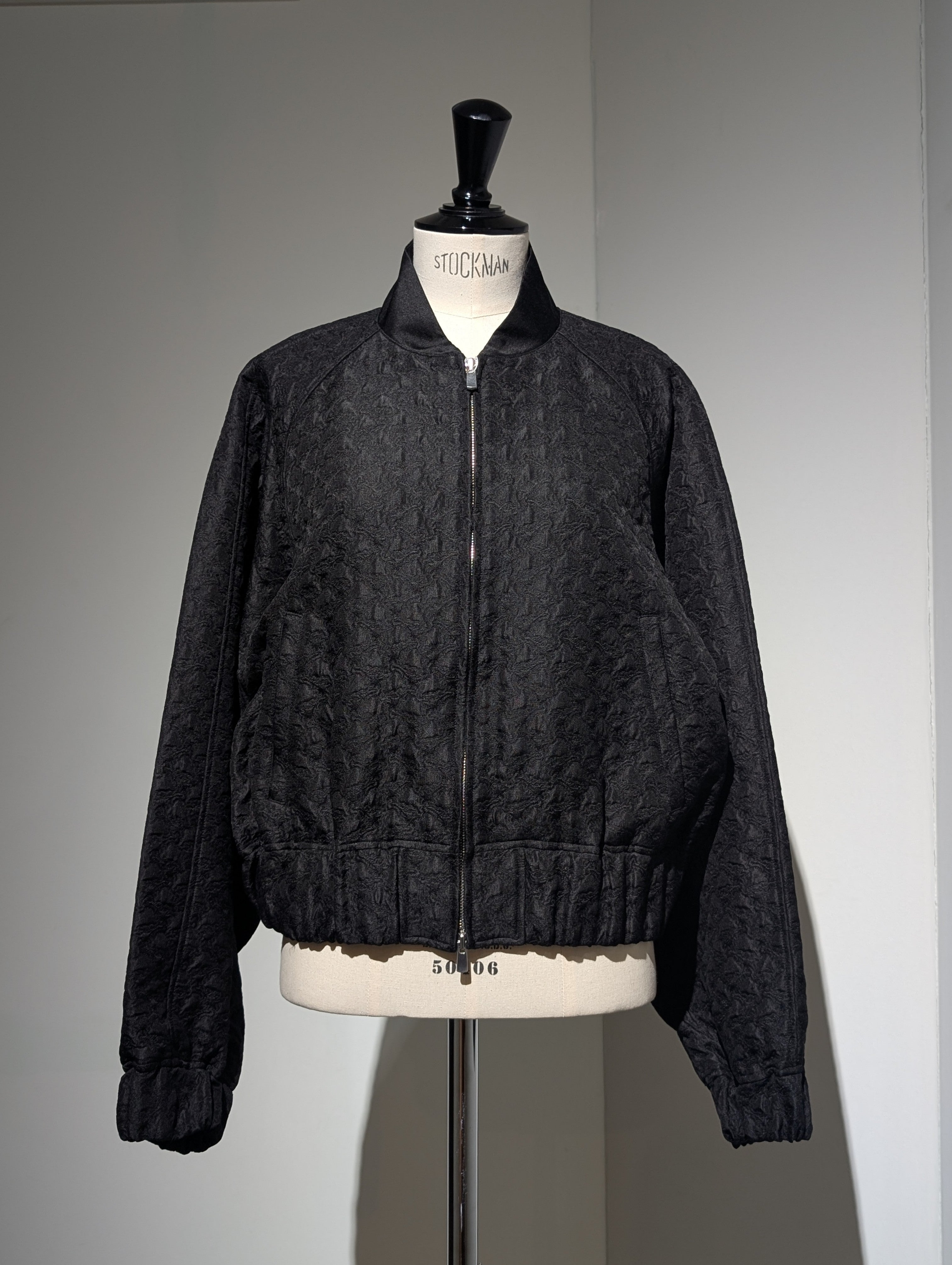 AEHRR 【Draping Yoke Raglan Sleeve Bomber JK】