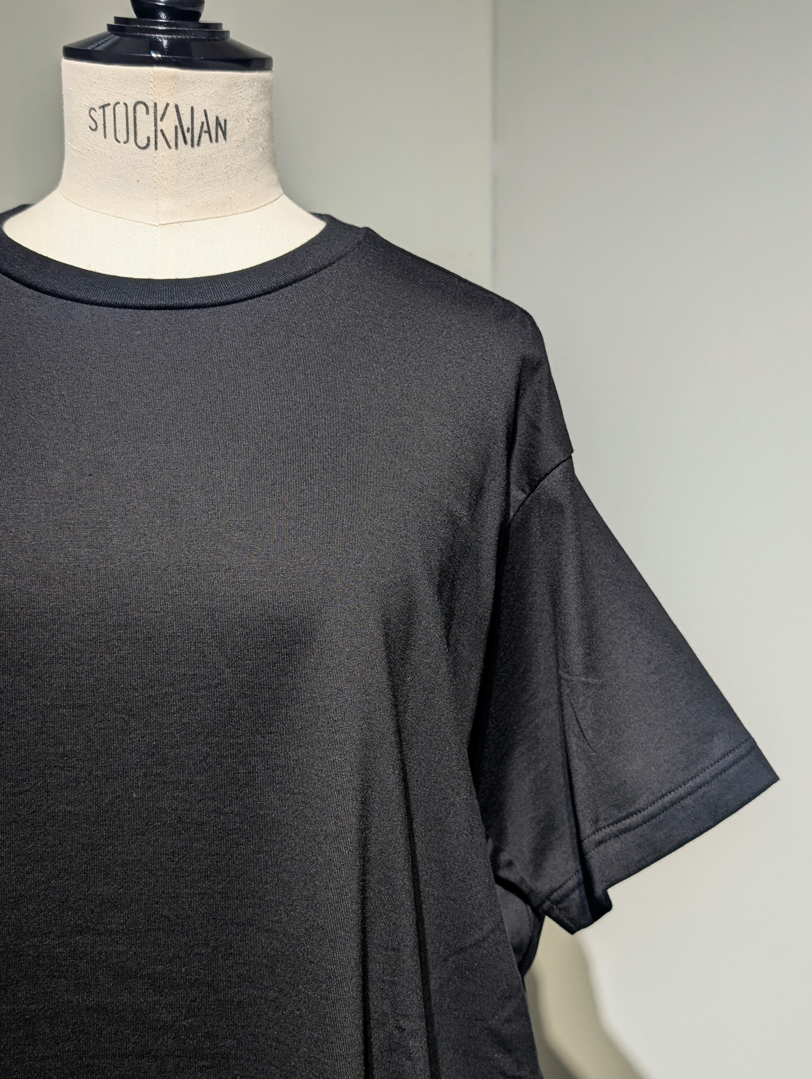 ENFOLD  CIRCLE T-SHIRT