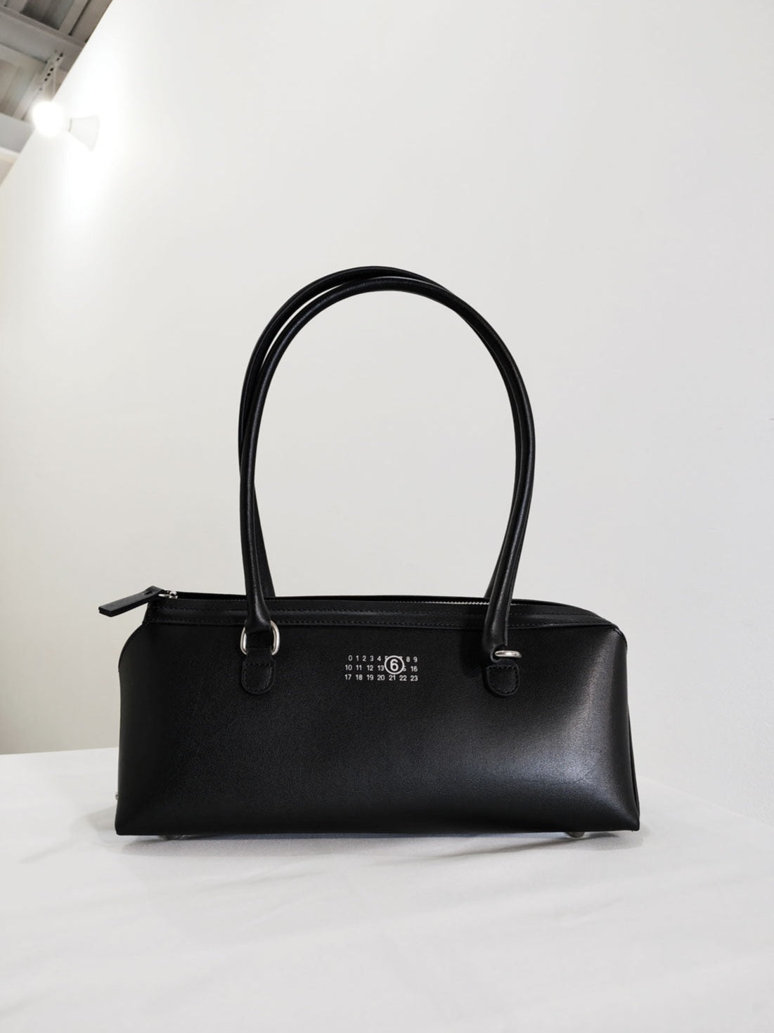 MM⑥ SB6ZH0040  NEW BAULETTO  J  MEDIUM BAG
