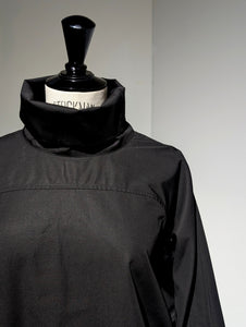 AEHRR 【Draping Yoke Raglan Sleeve Pullover Turtle Shirt】