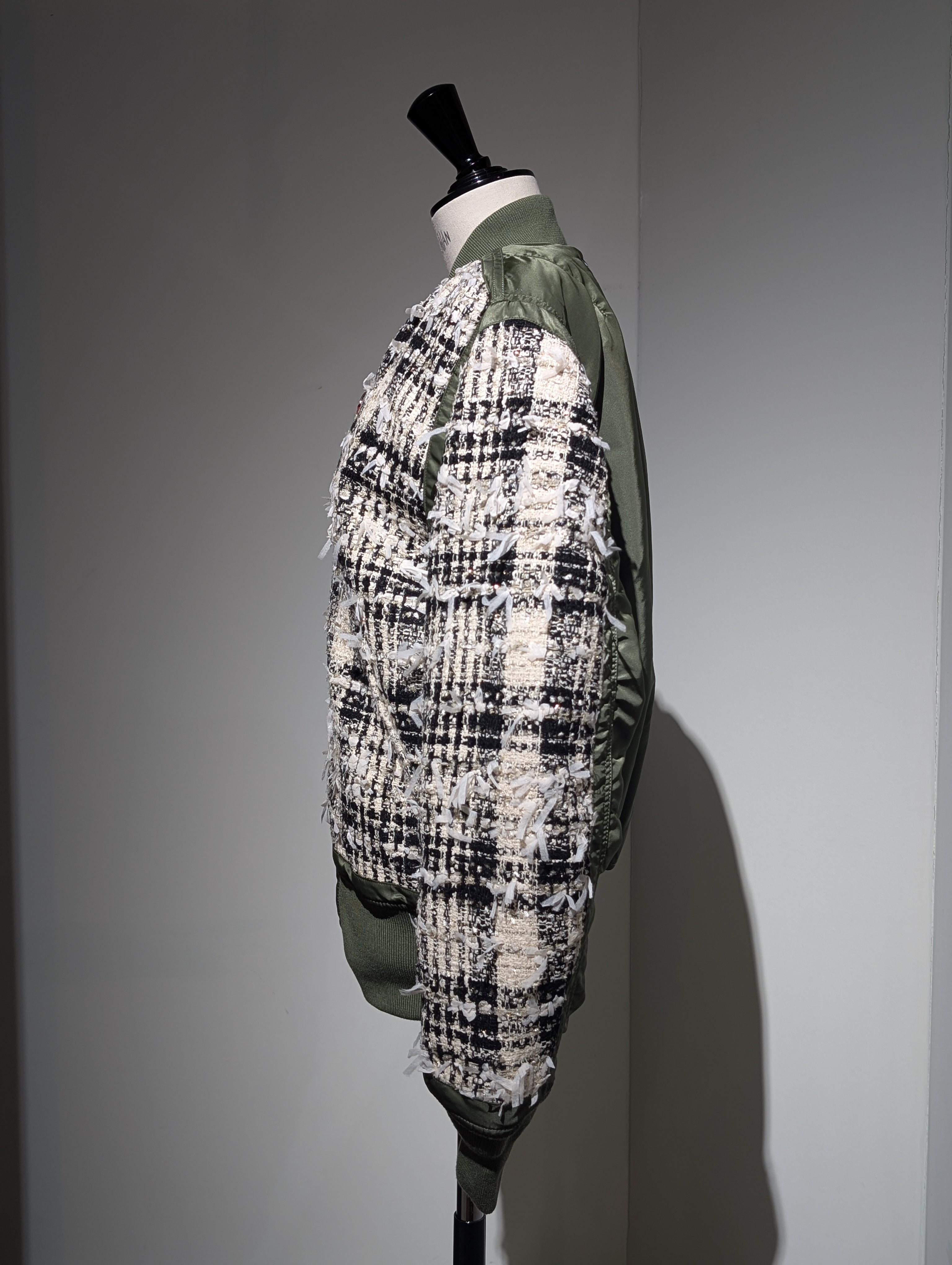 LUTZ HUELLE  PATCH BOMBER V2