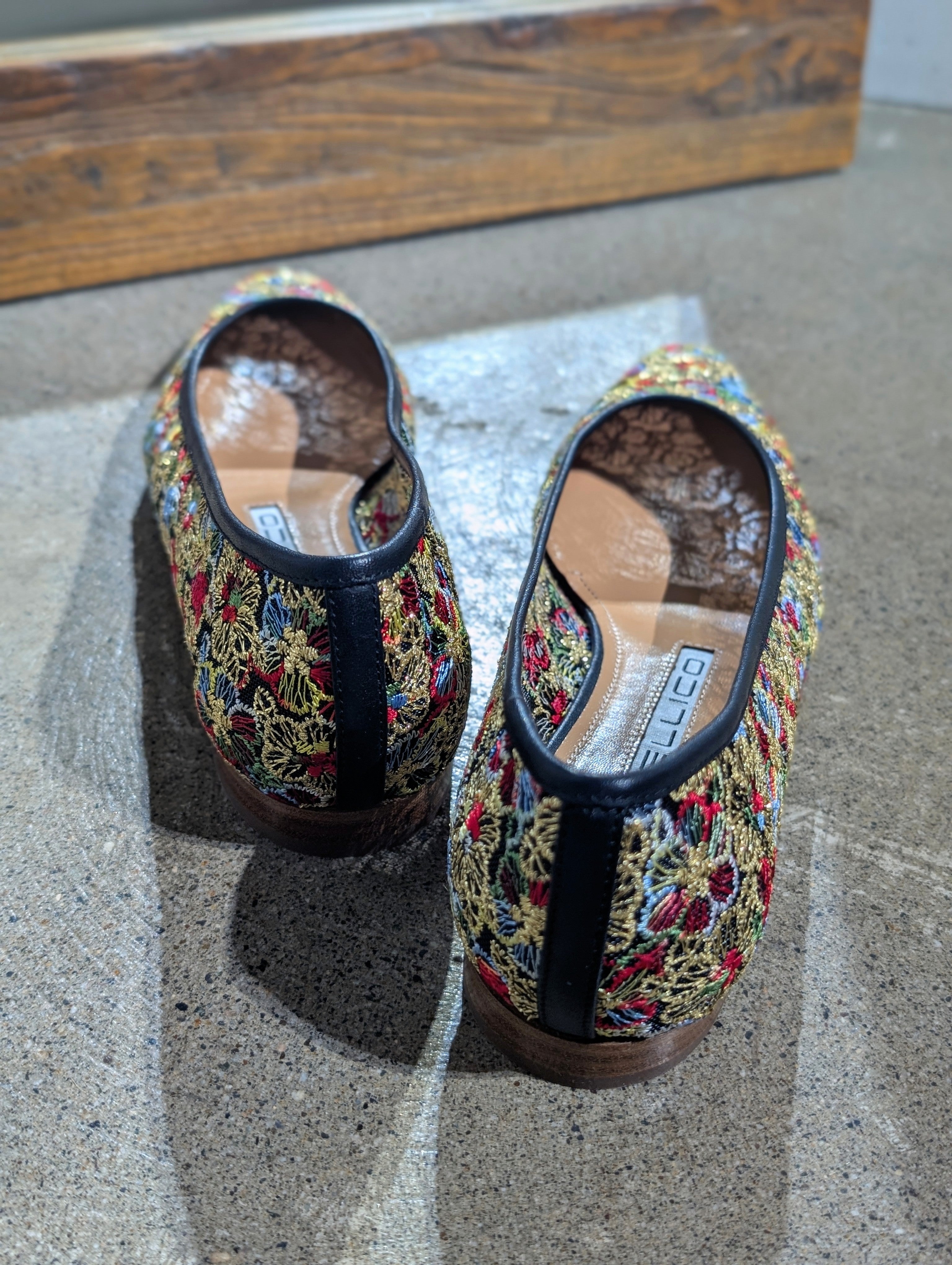 PELLICO 0549 花刺繍フラット