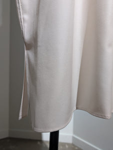 AEHRR 【Draping Yoke Raglan Sleeve C/N OP】