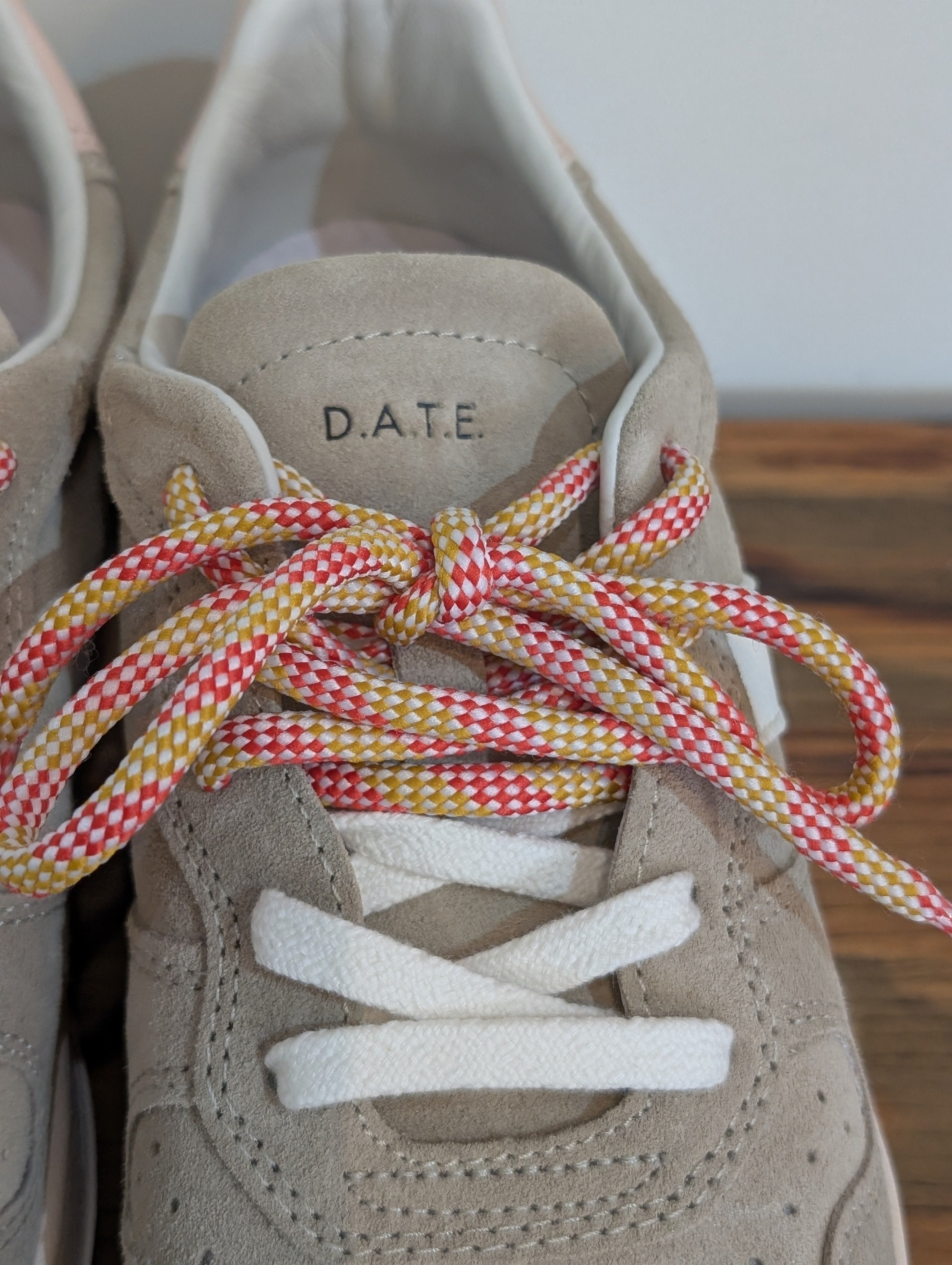 D.A.T.E.【COURT 2.0 SUEDE】