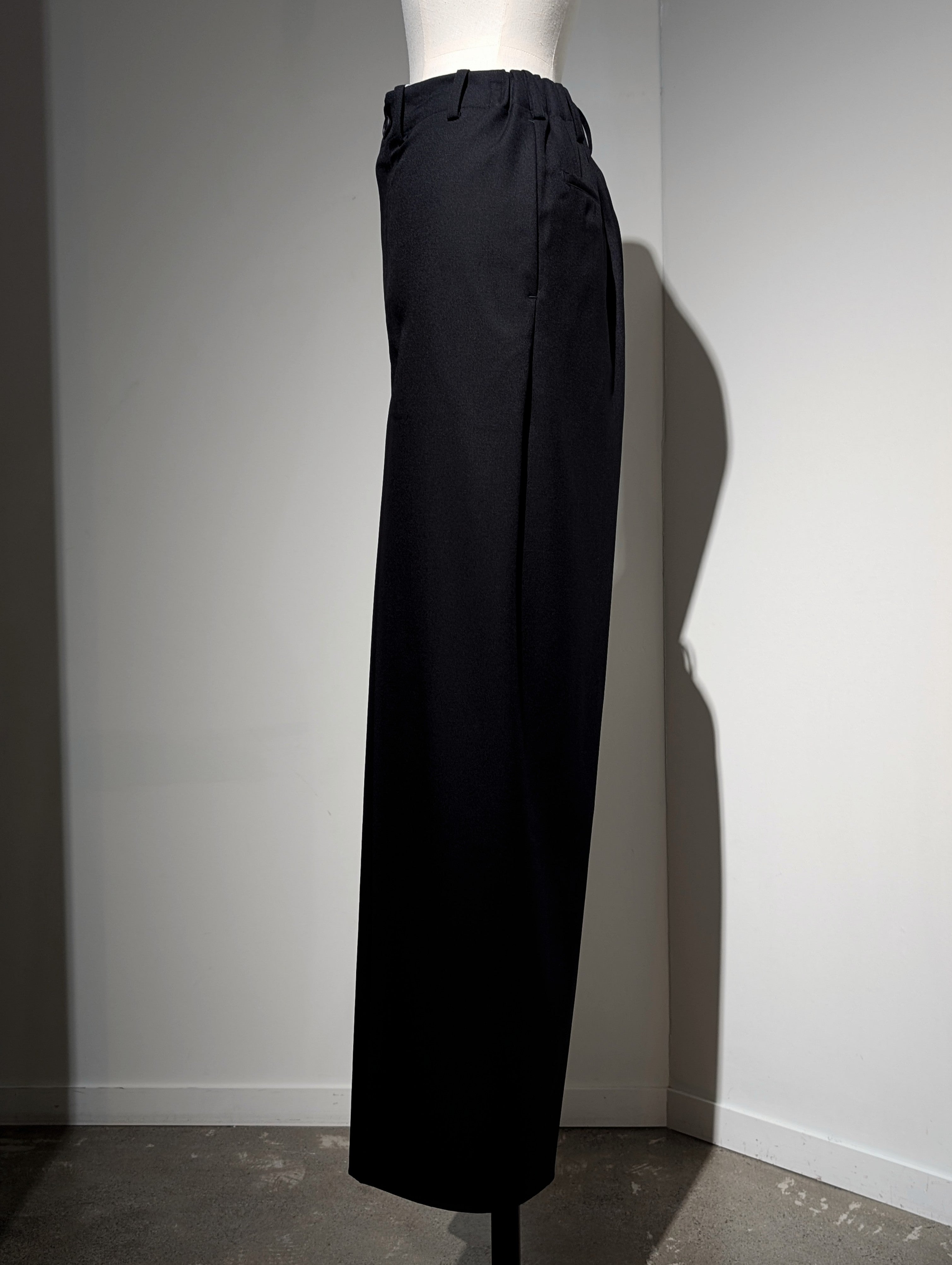 AEHRR 【Draping Crotch Box Pleats Trousers】