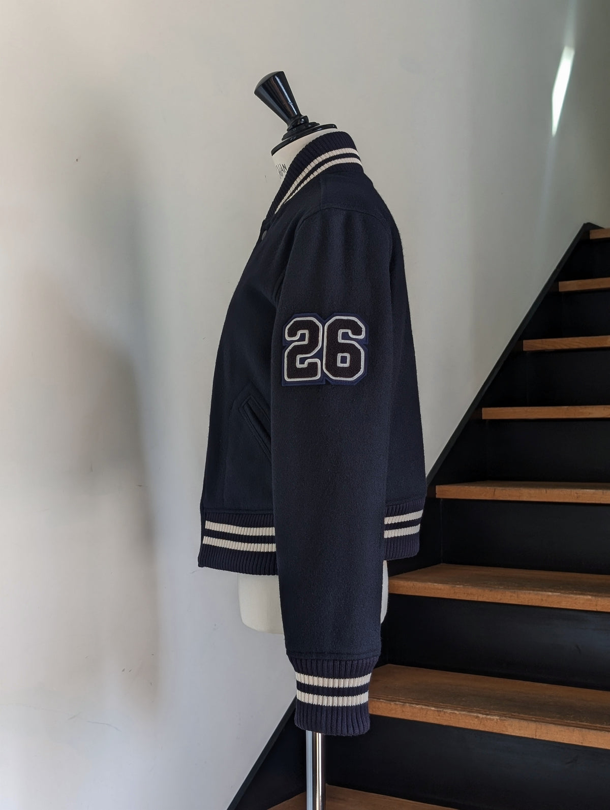 MADISONBLUE  COMPACT STADIUM BOMBER JK