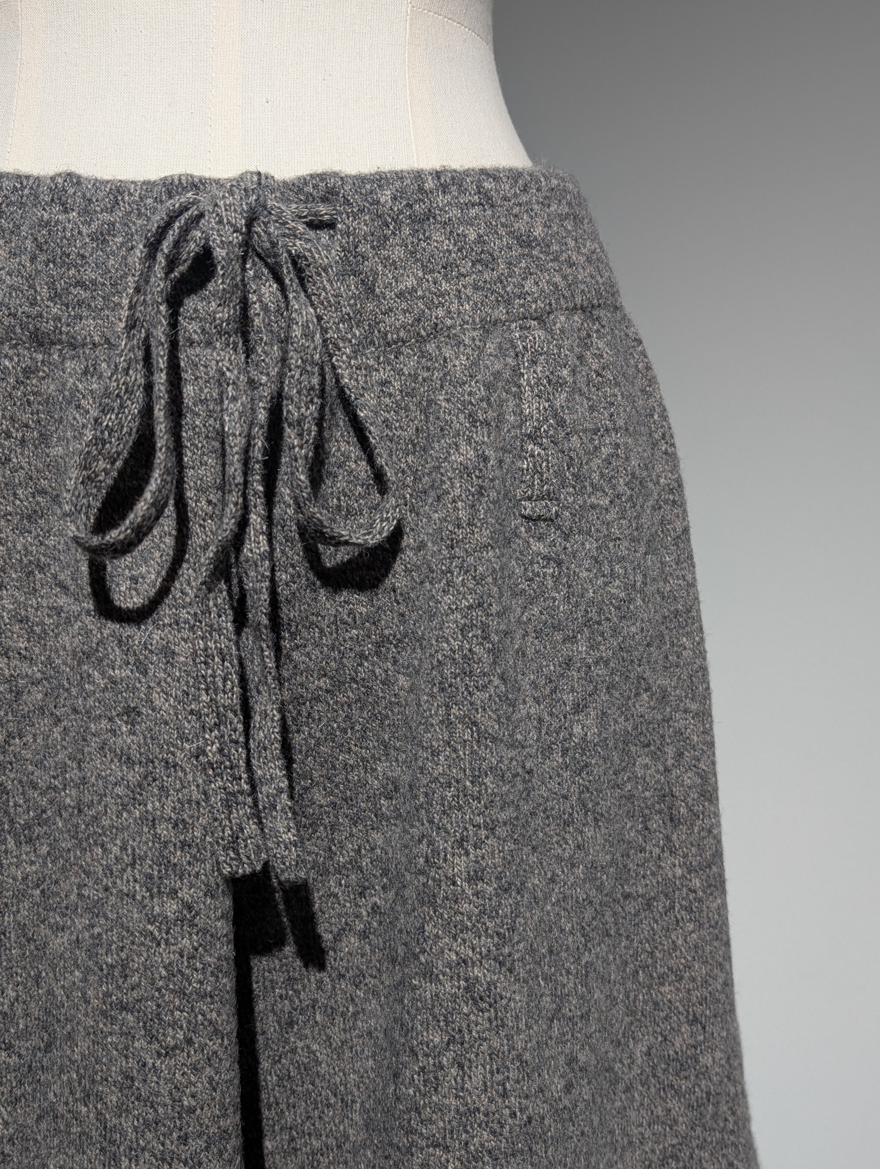 AEHRR 【Draping Knit Pants Extra Wide】