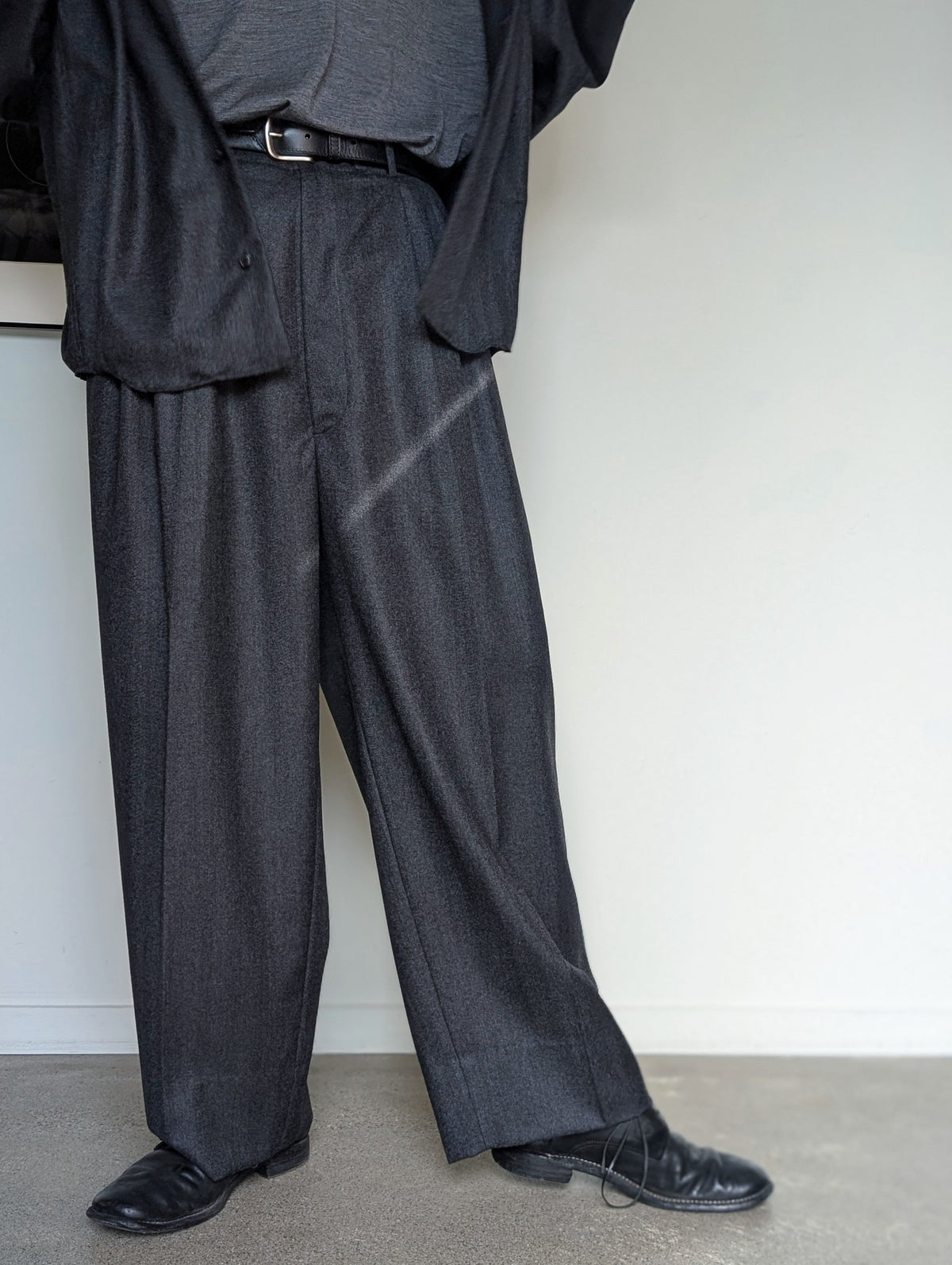 nonnotte 015 Draping Five-Tuck Wide Trousers
