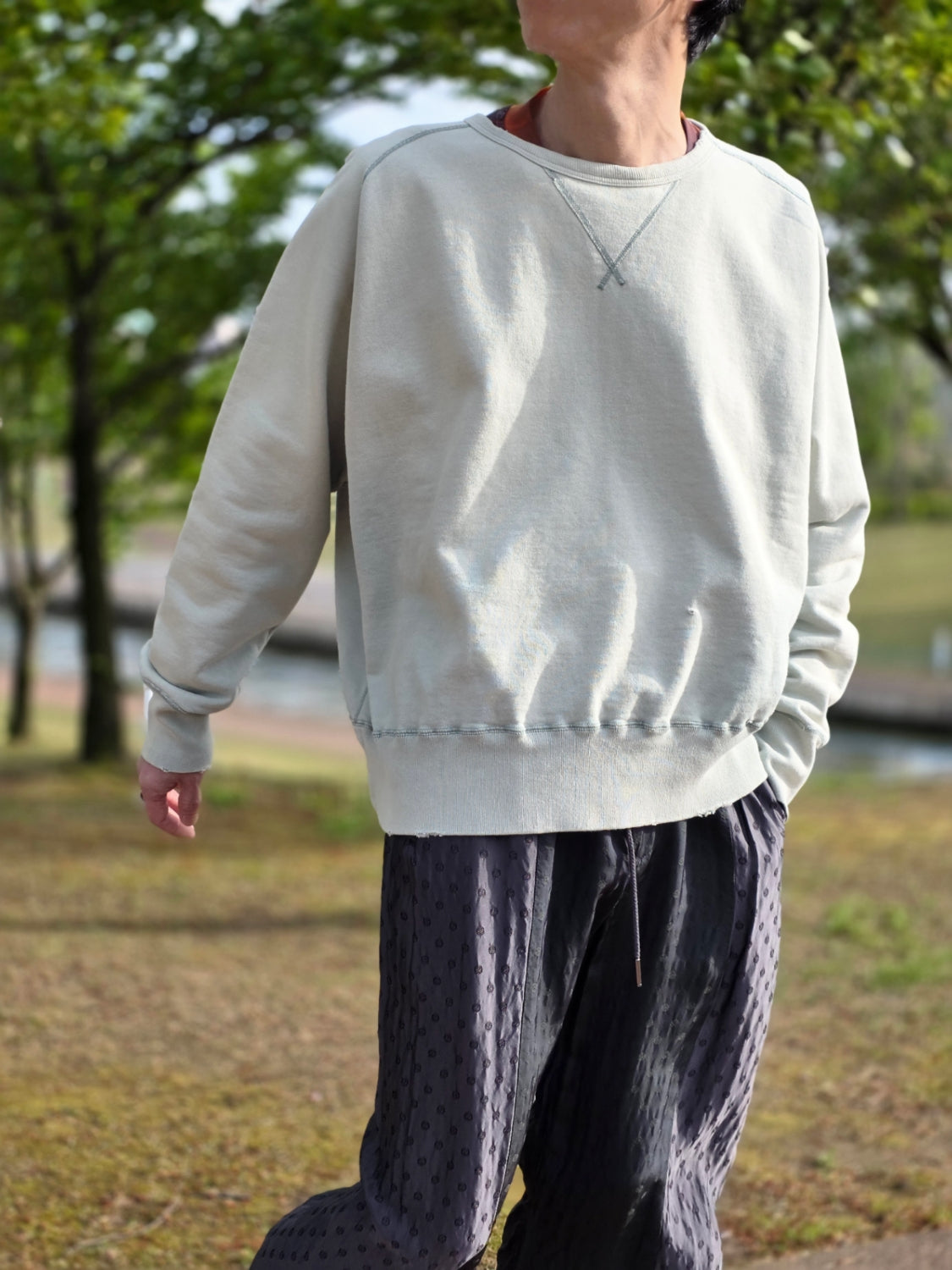 concause CREW NECK SWEAT SHIRTS