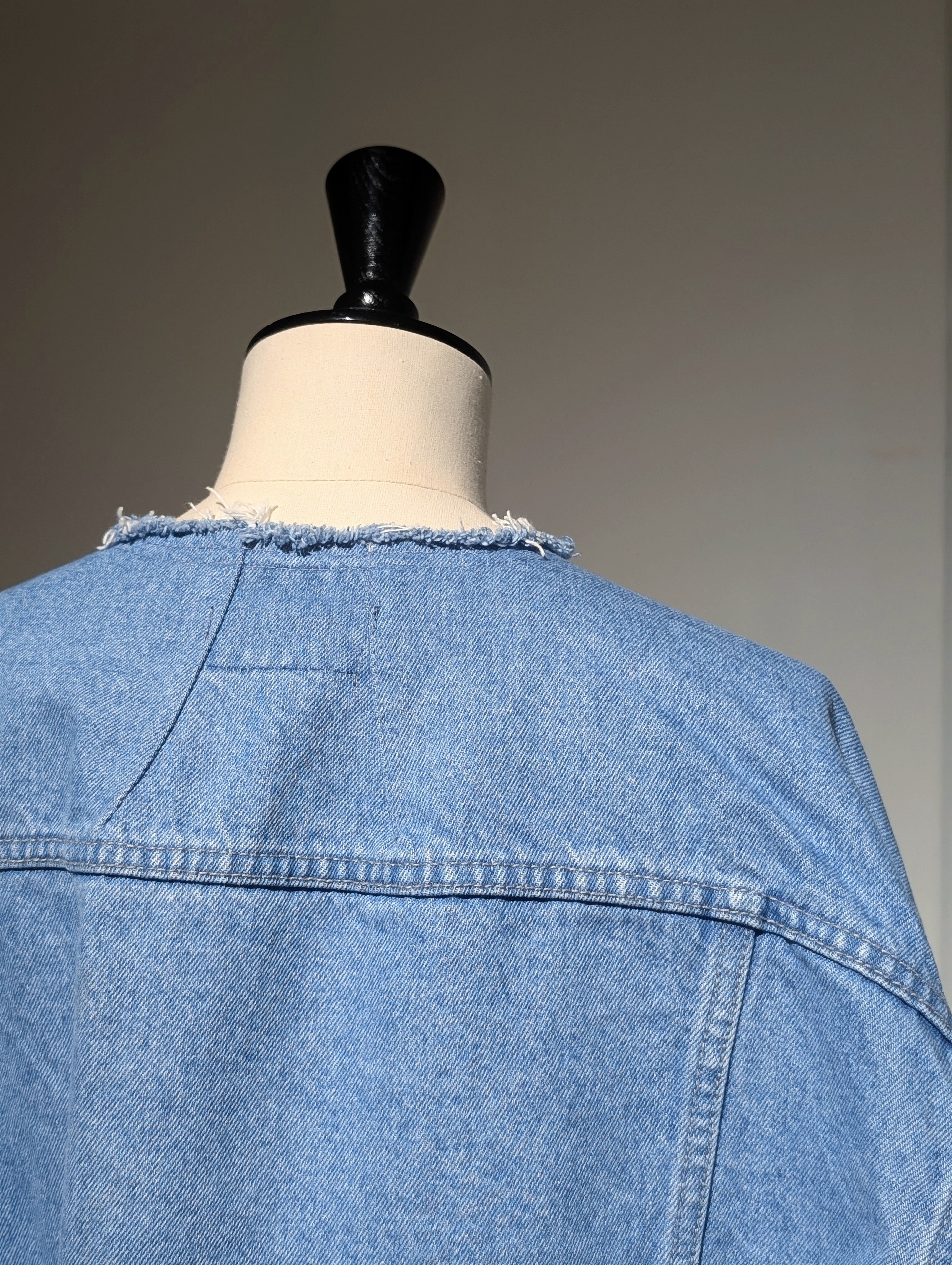 QUIITO TENT VNECK JK