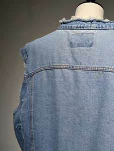 QUIITO RANDOM VEST