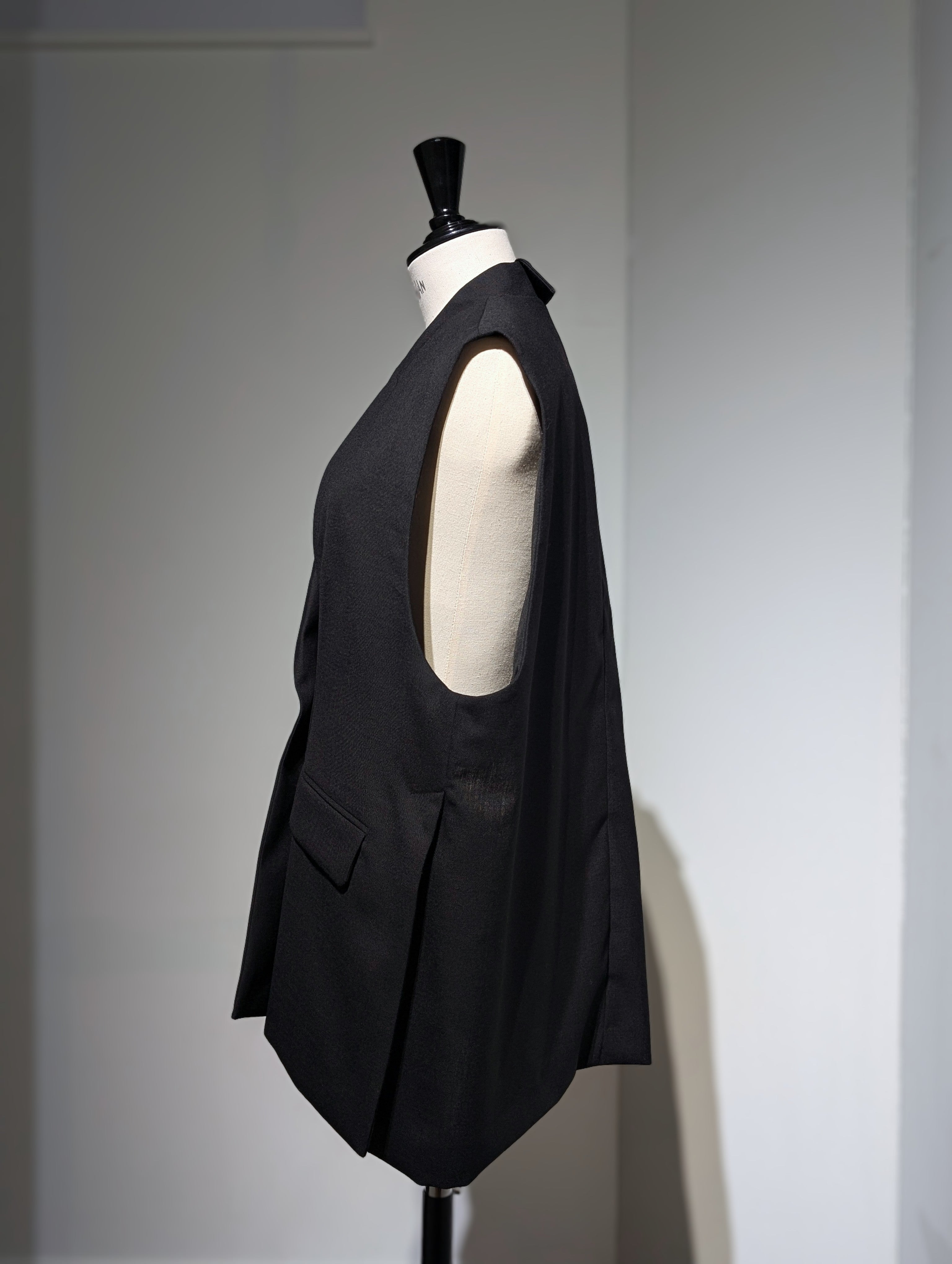 ENFOLD  WIDE TAILORED VEST