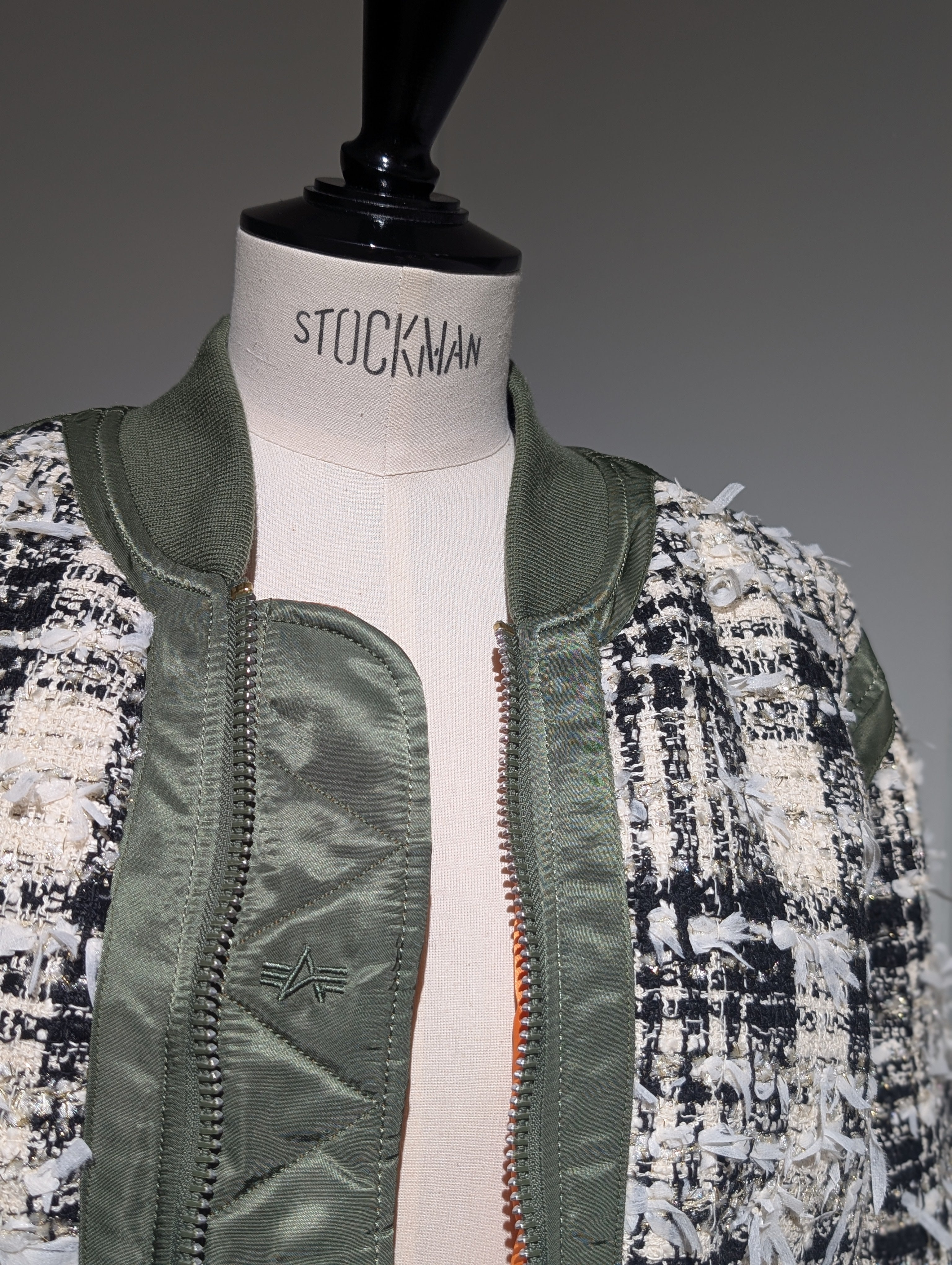 LUTZ HUELLE  PATCH BOMBER V2