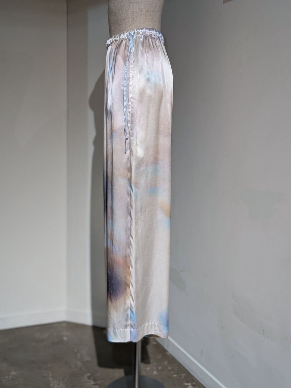 ENFOLD DRAWSTRING WIDE-PANTS