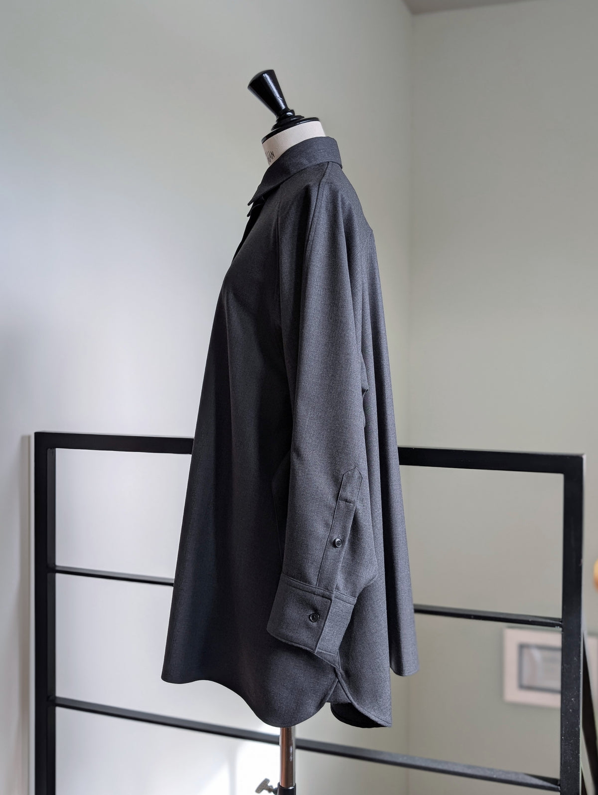 AEHRR 【087 Draping York Raglan Sleeve Shirt】