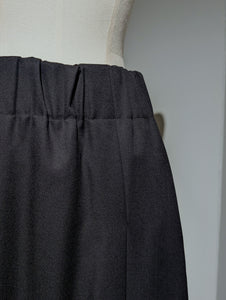 AEHRR 【Random3-tuck draped skirt】