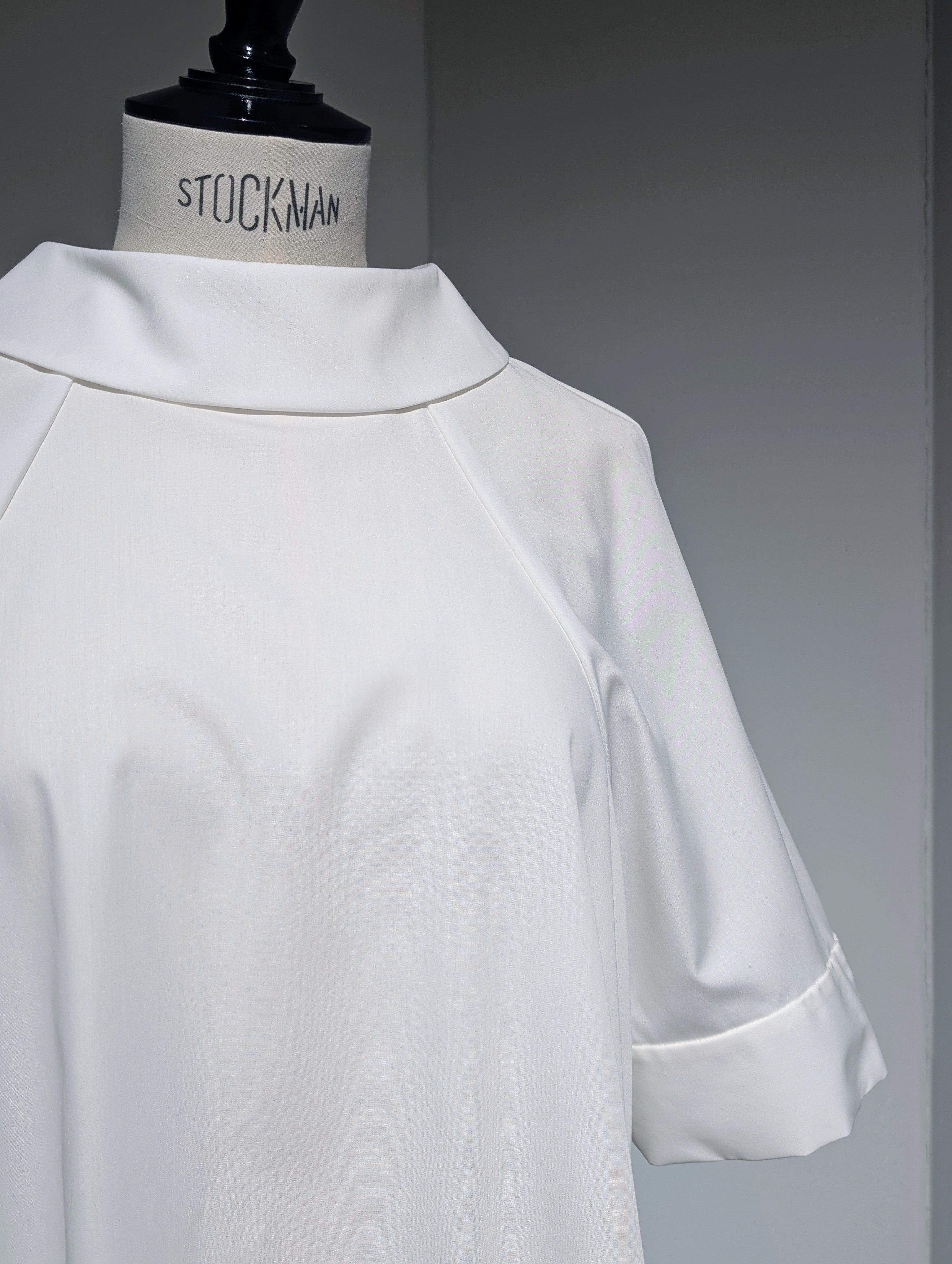 ENFOLD  HIGH-NECK BLOUSE