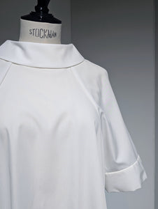 ENFOLD  HIGH-NECK BLOUSE