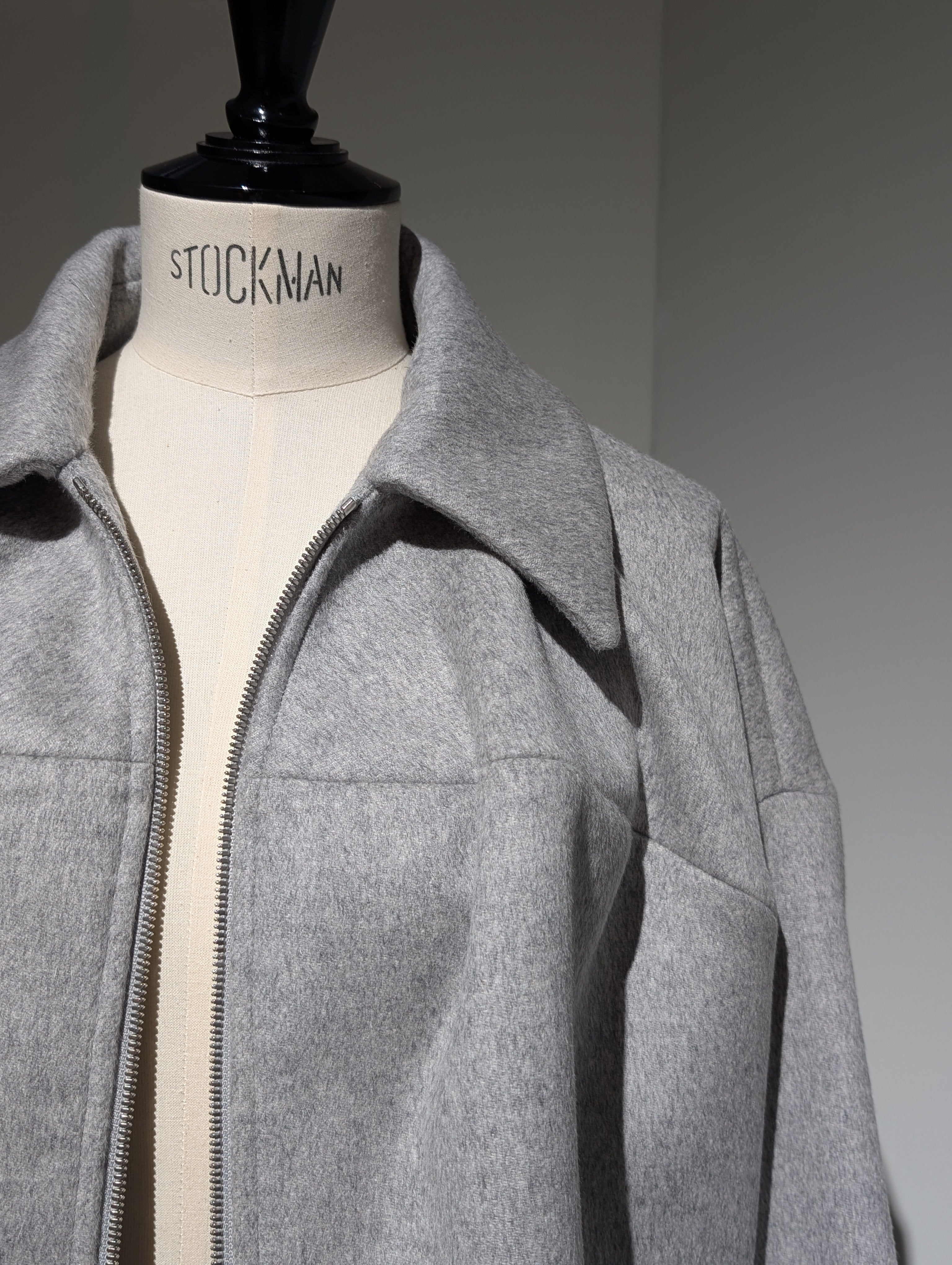 ENFOLD  ZIPPER BLOUSON