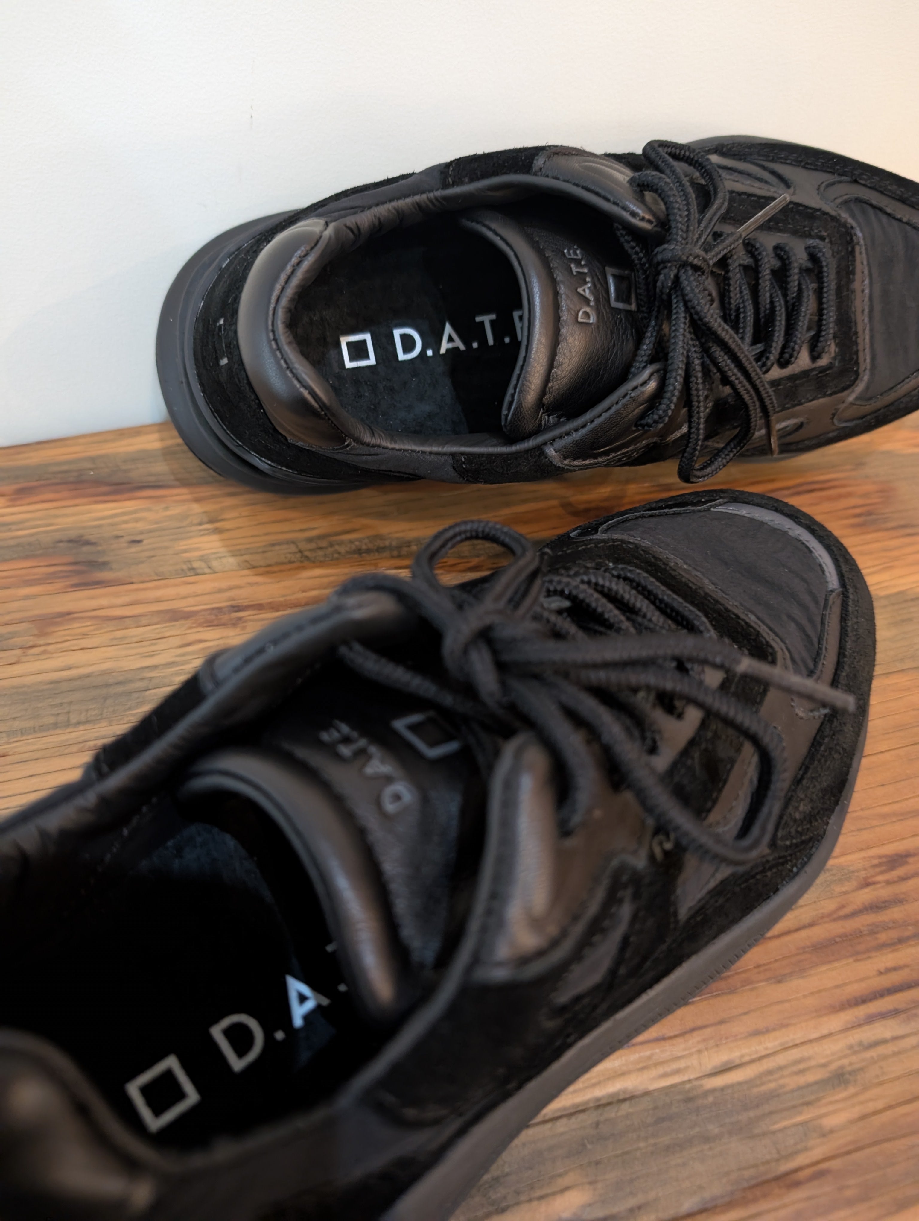 D.A.T.E.【FG SHINY BLACK】