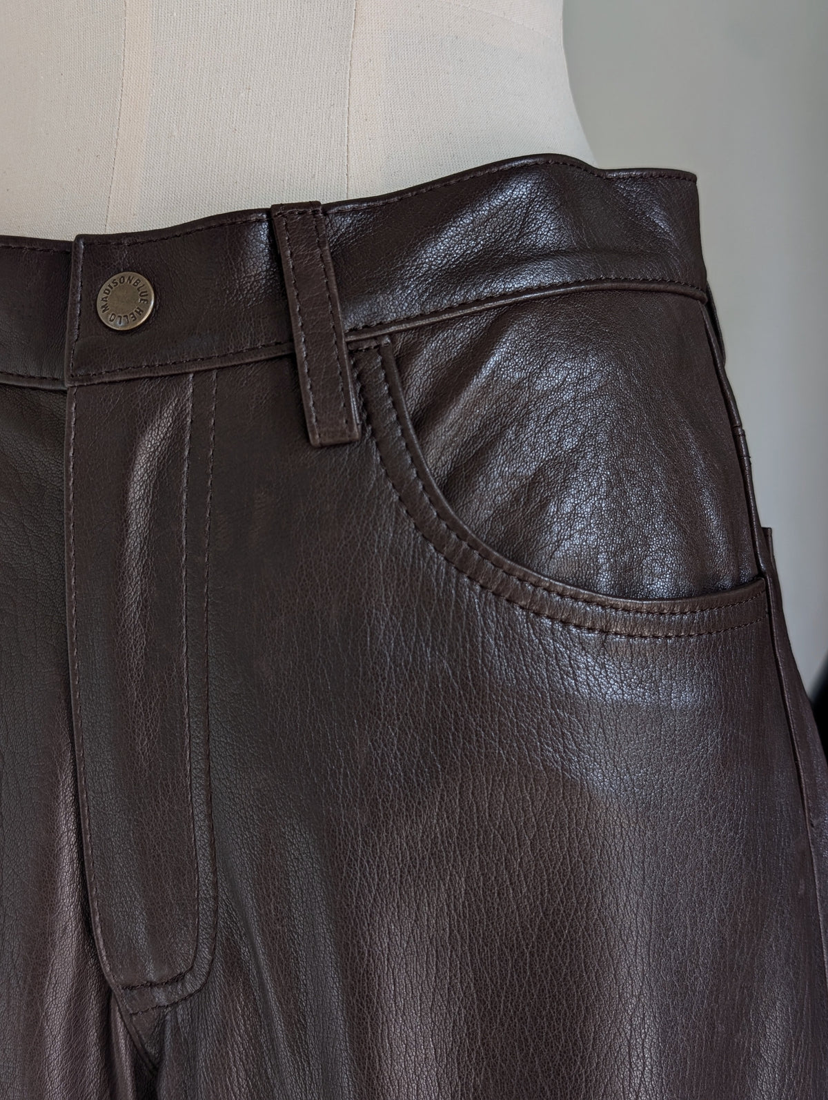 MADISONBLUE  STRAIGHT PANTS LEATHER