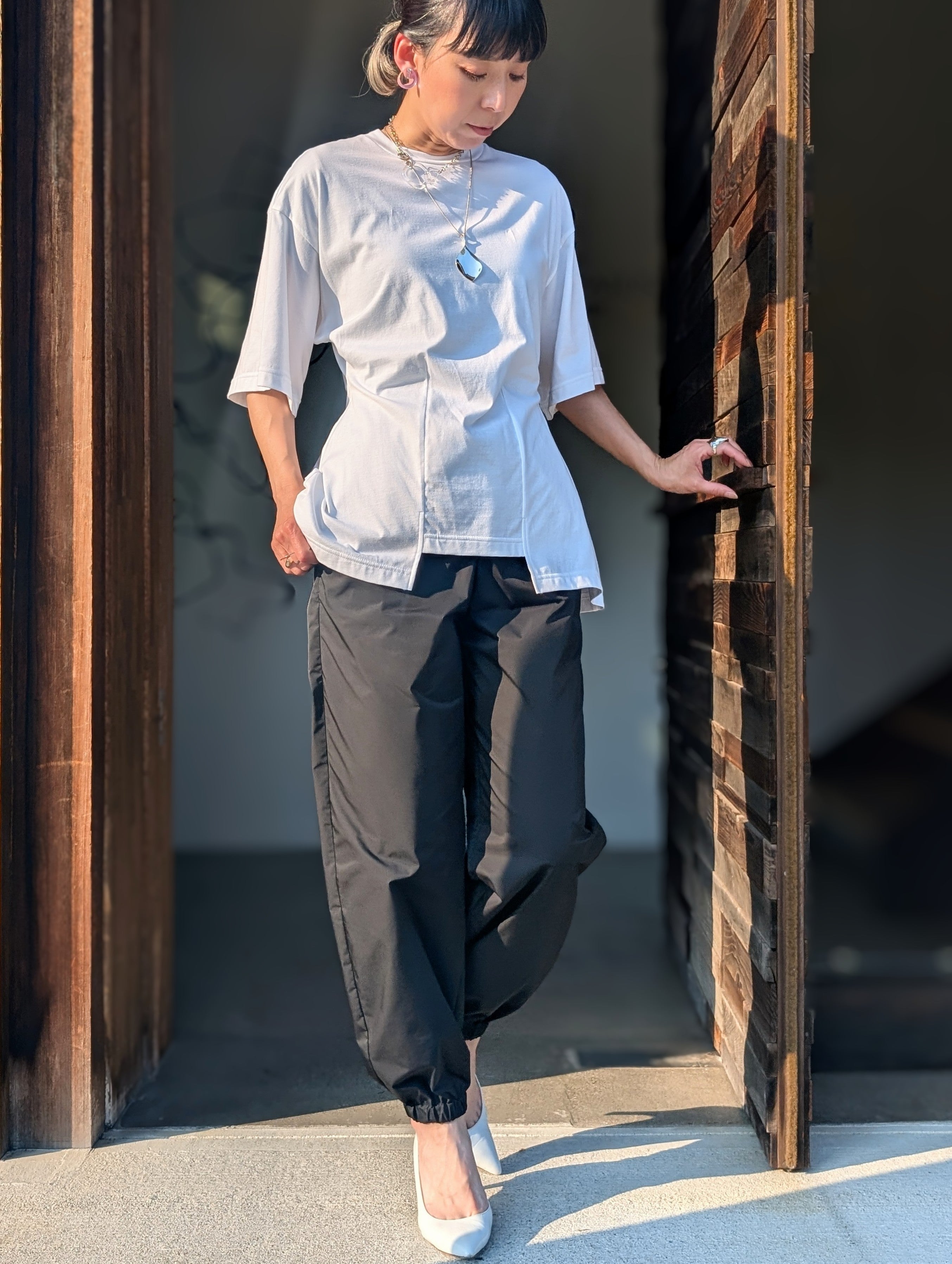 ENFOLD  SHAPE T-SHIRT