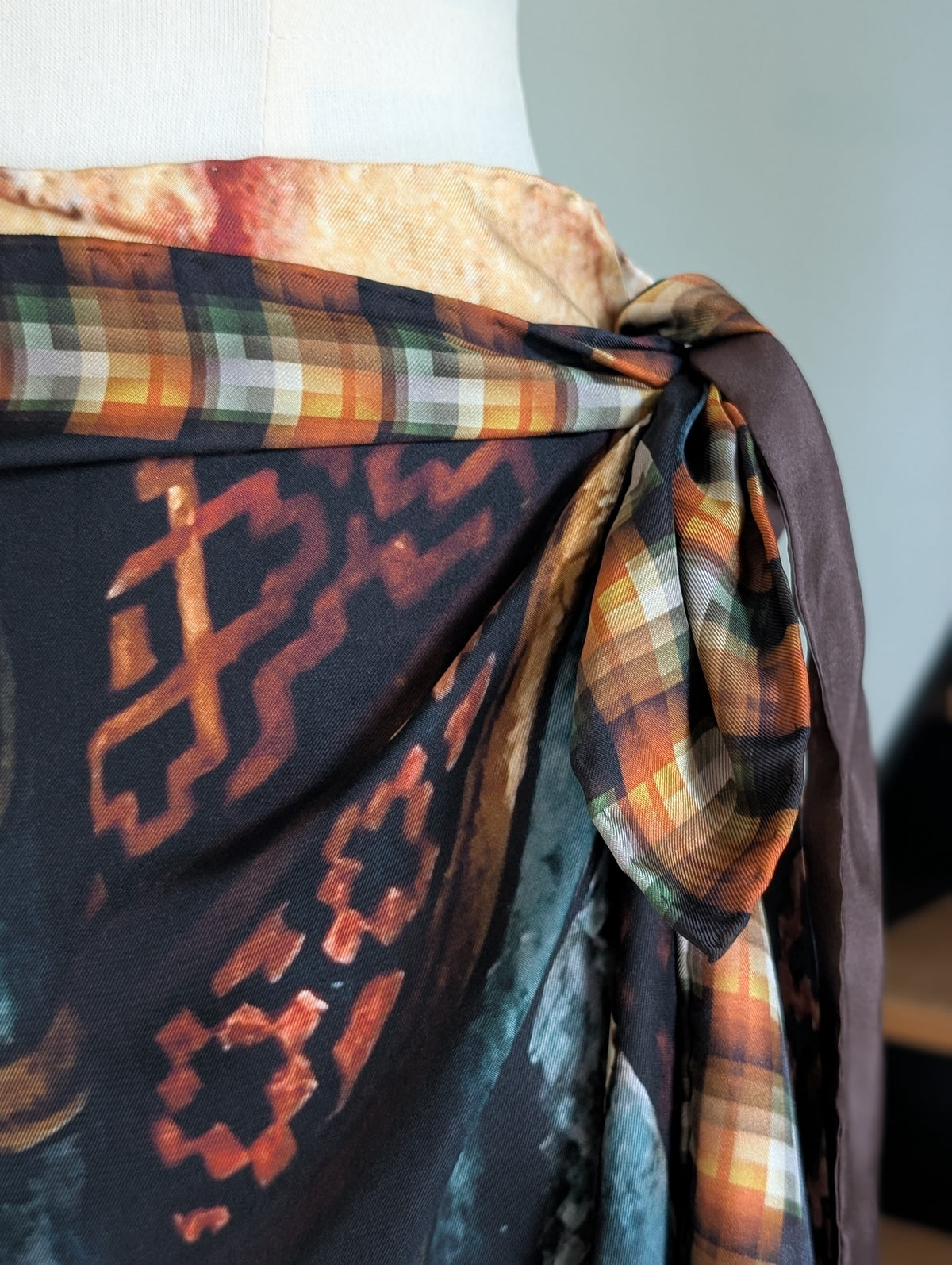 DRIES VAN NOTEN【262-010803】SCARFY 4057 W.W.SKIRT