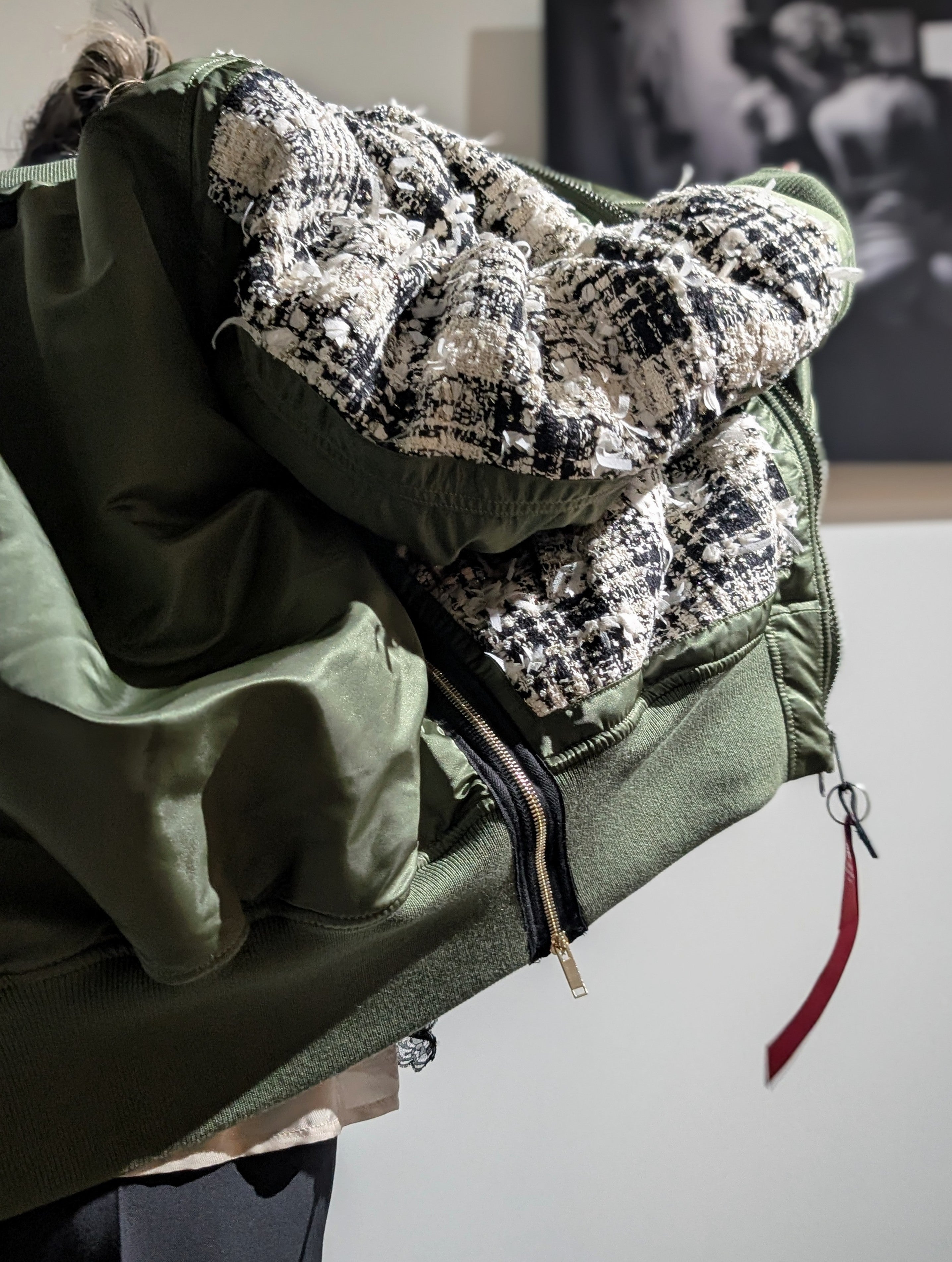 LUTZ HUELLE  PATCH BOMBER V2