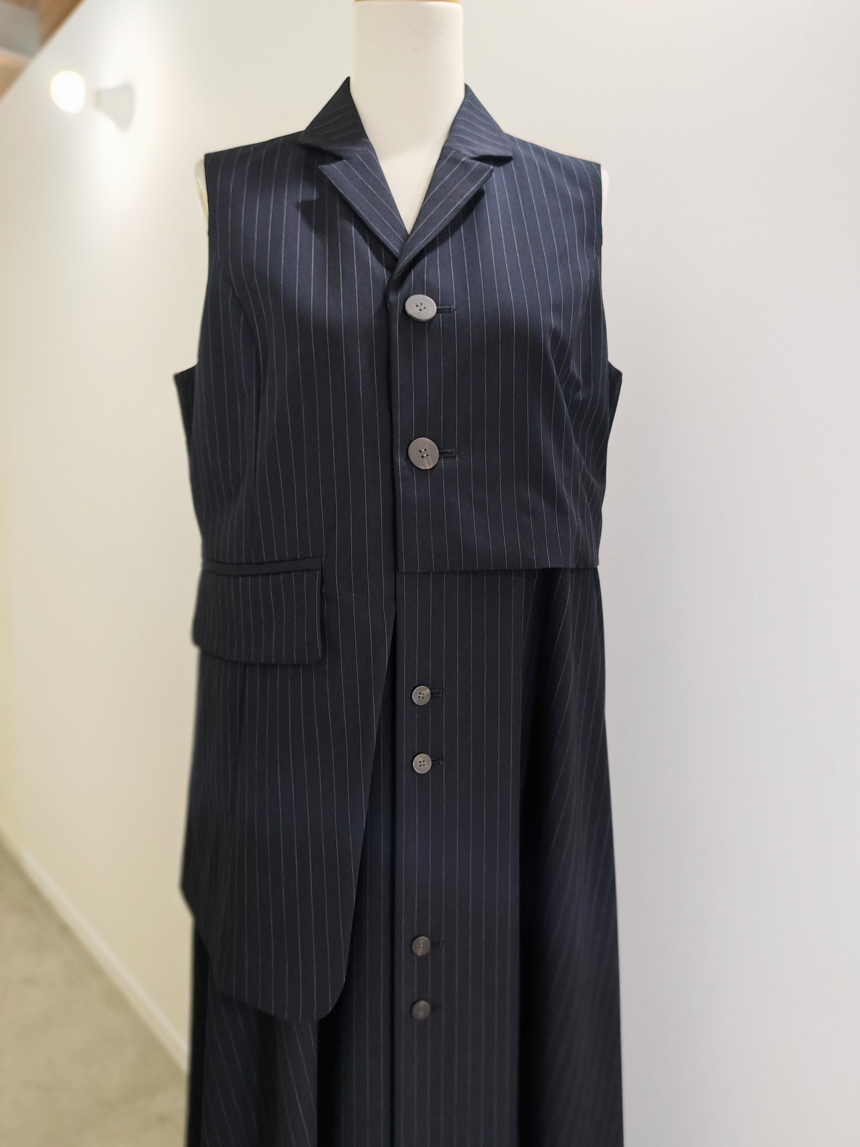ENFOLD UMBRELLA HEM DRESS　８月