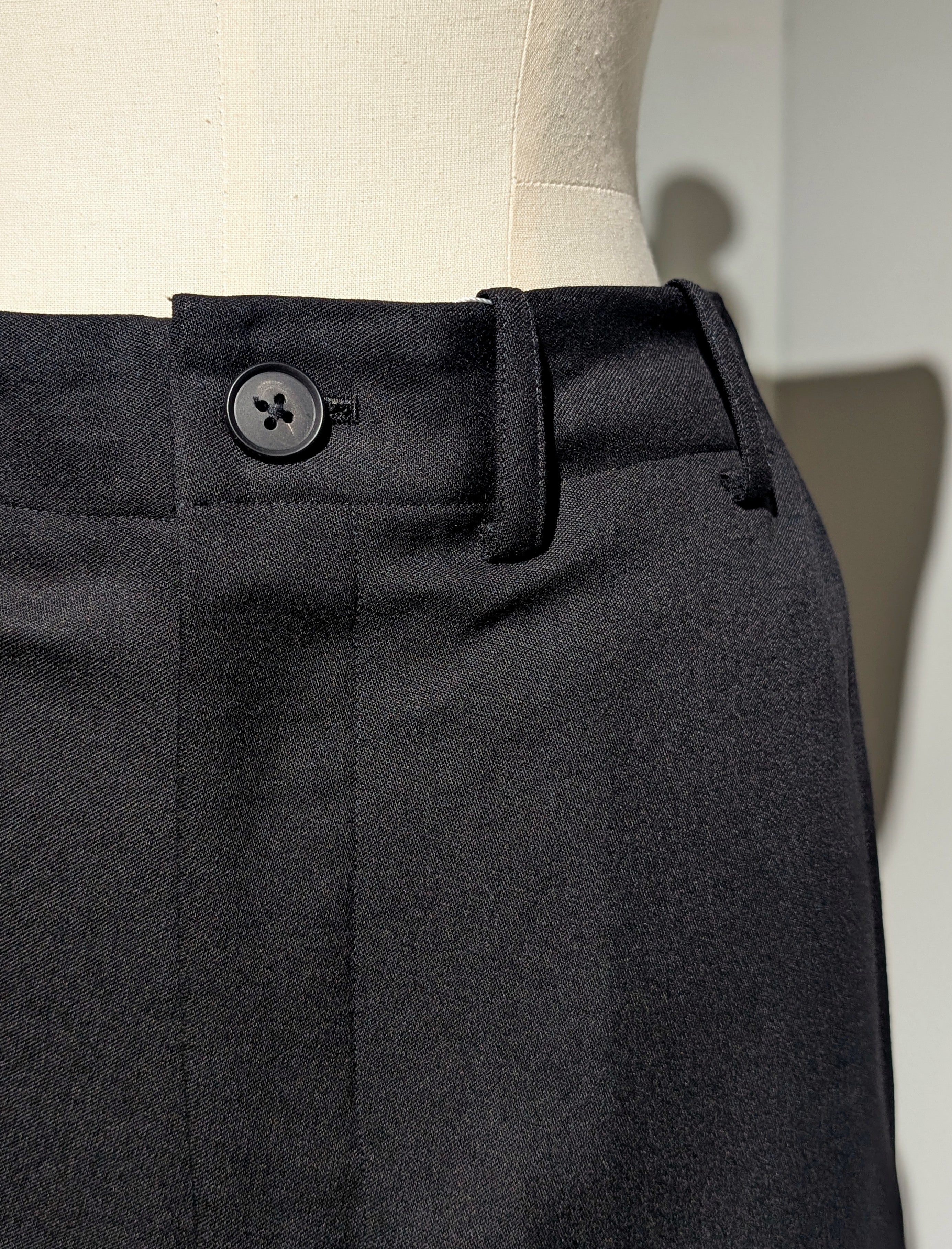 AEHRR 【Draping Crotch Box Pleats Trousers】
