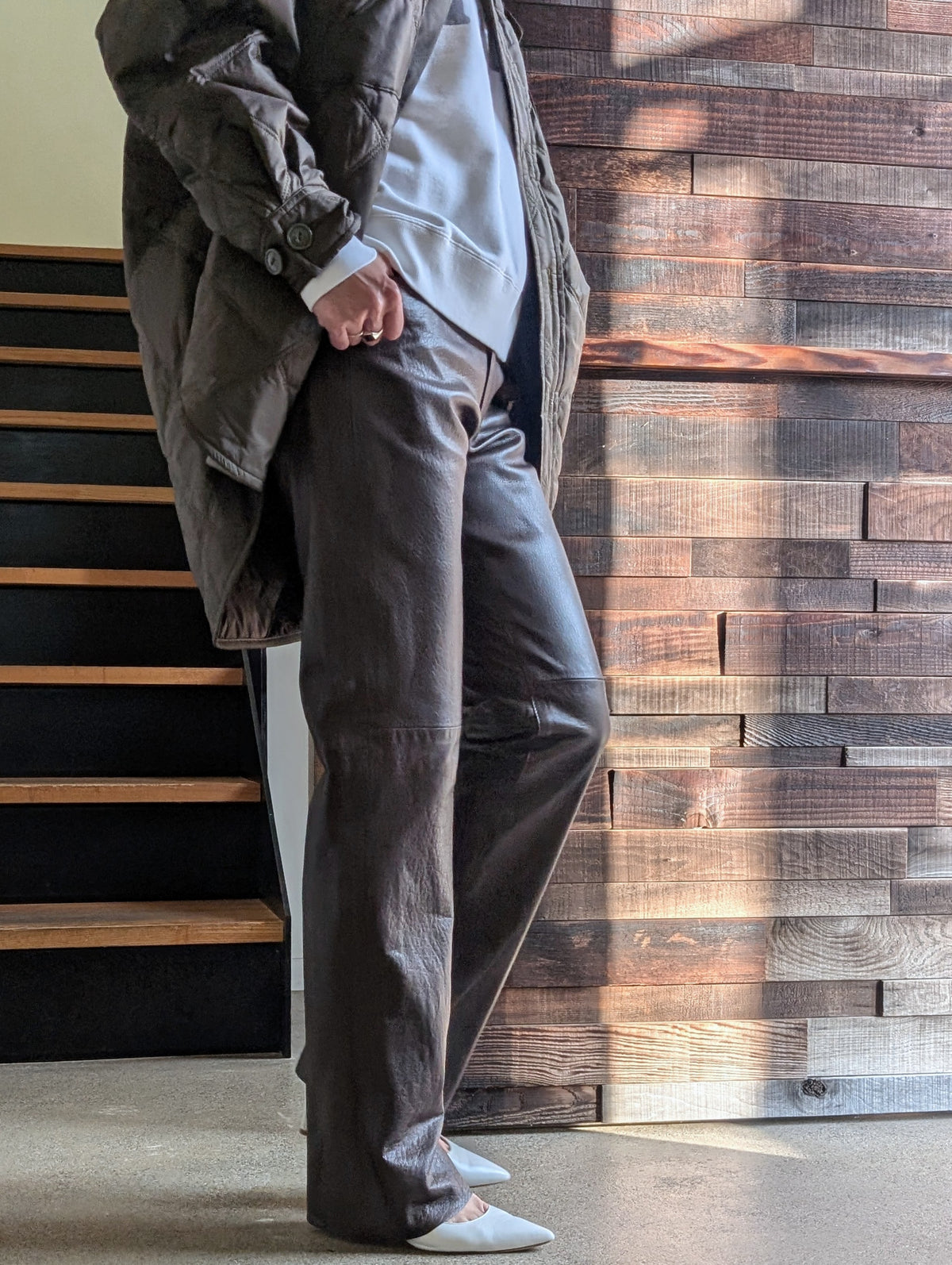 MADISONBLUE  STRAIGHT PANTS LEATHER