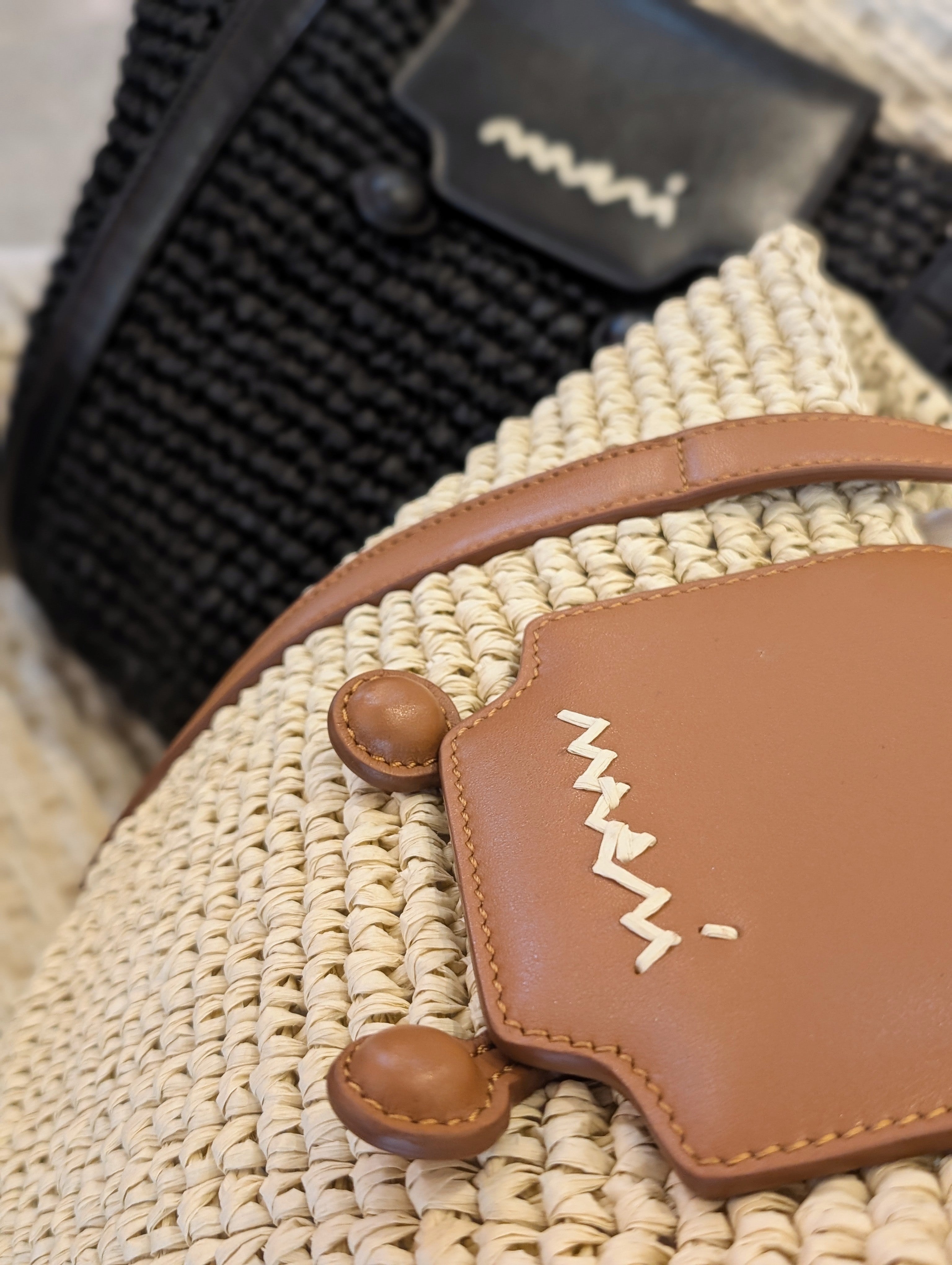 MARNI   SHMP0117U1P832100W16 Trunkaroo ビーチトートバッグ