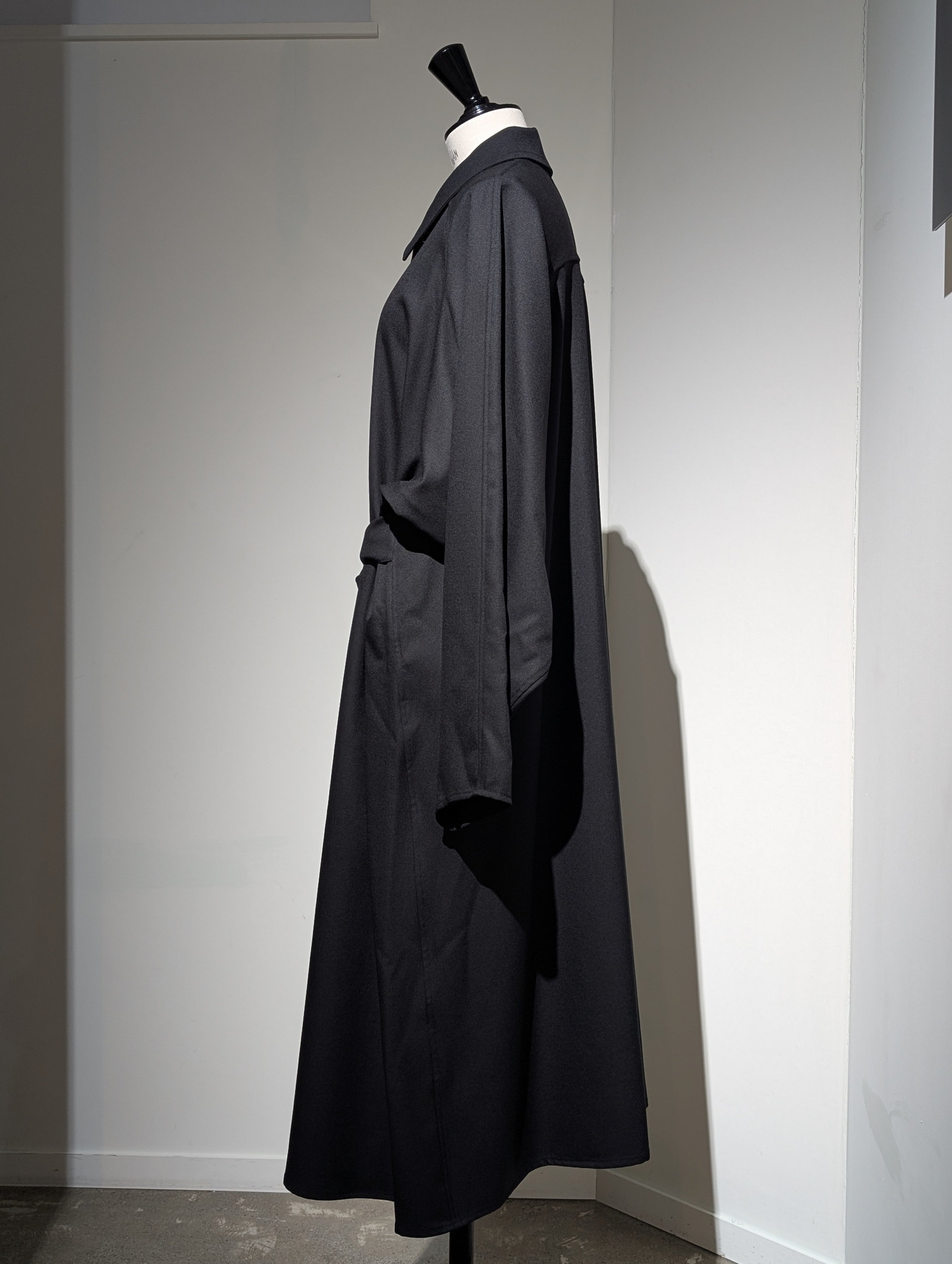 AEHRR 【Draping Yoke Raglan Sleeve Over Coat】