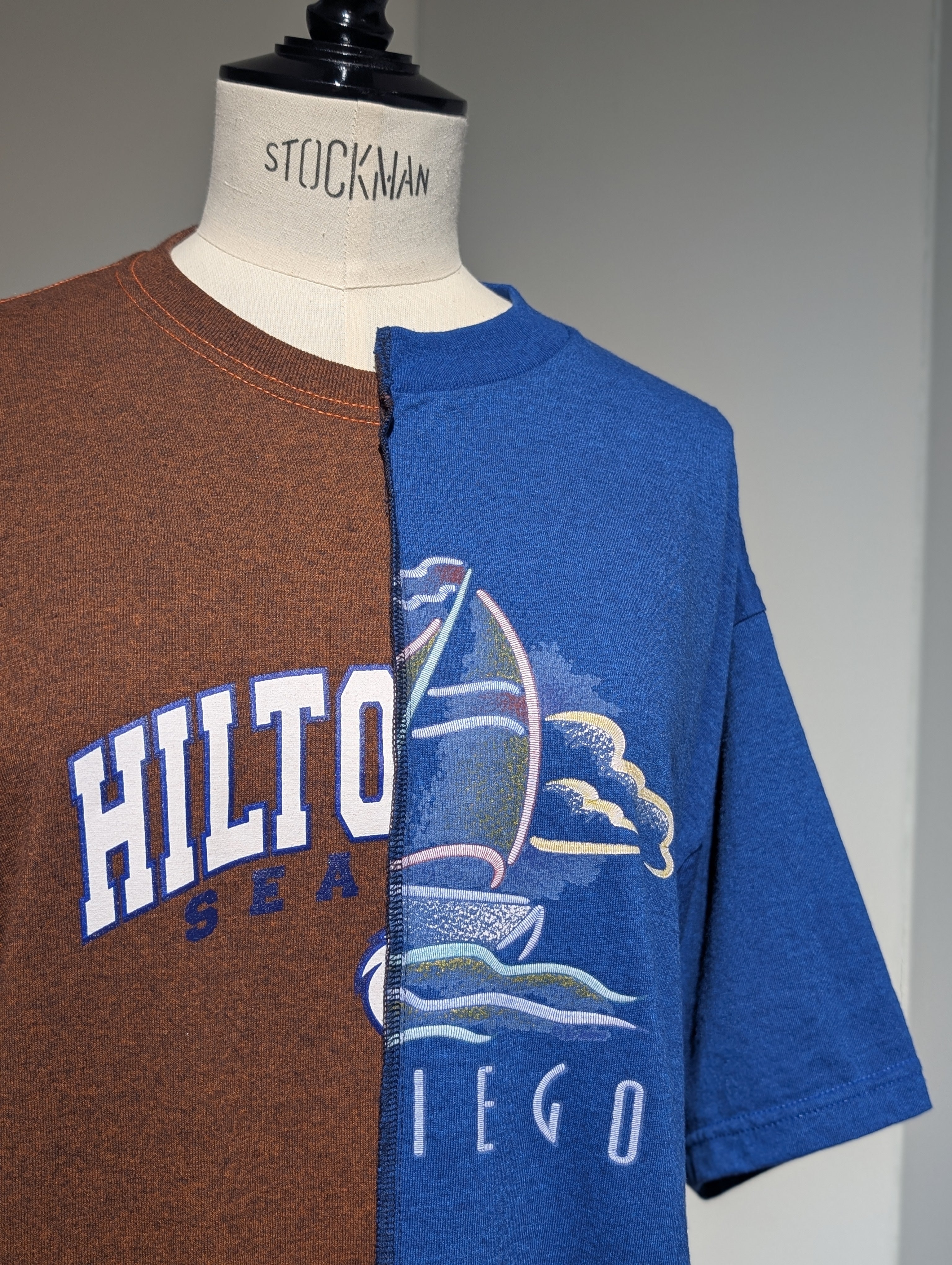 QUIITO HALF DYED LOGO TEE