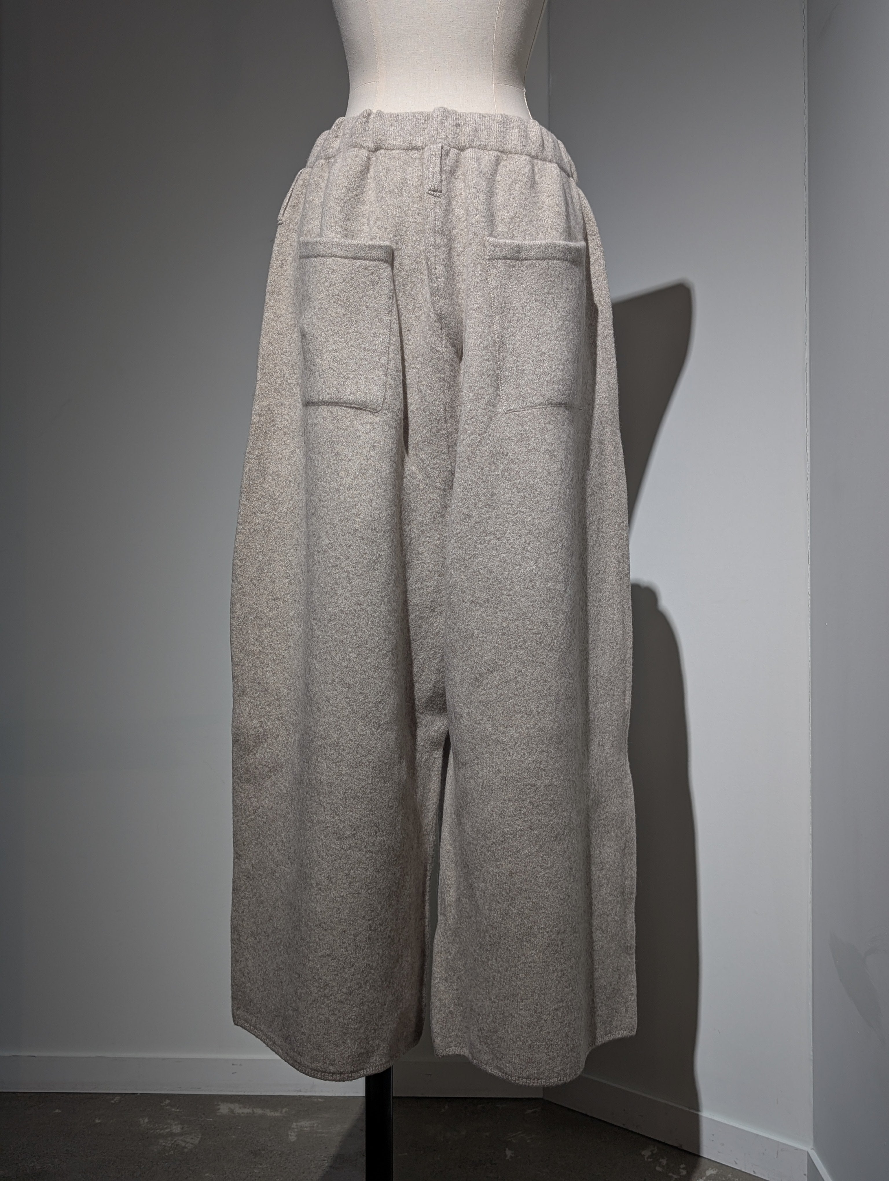 AEHRR 【Draping Knit Pants Extra Wide】
