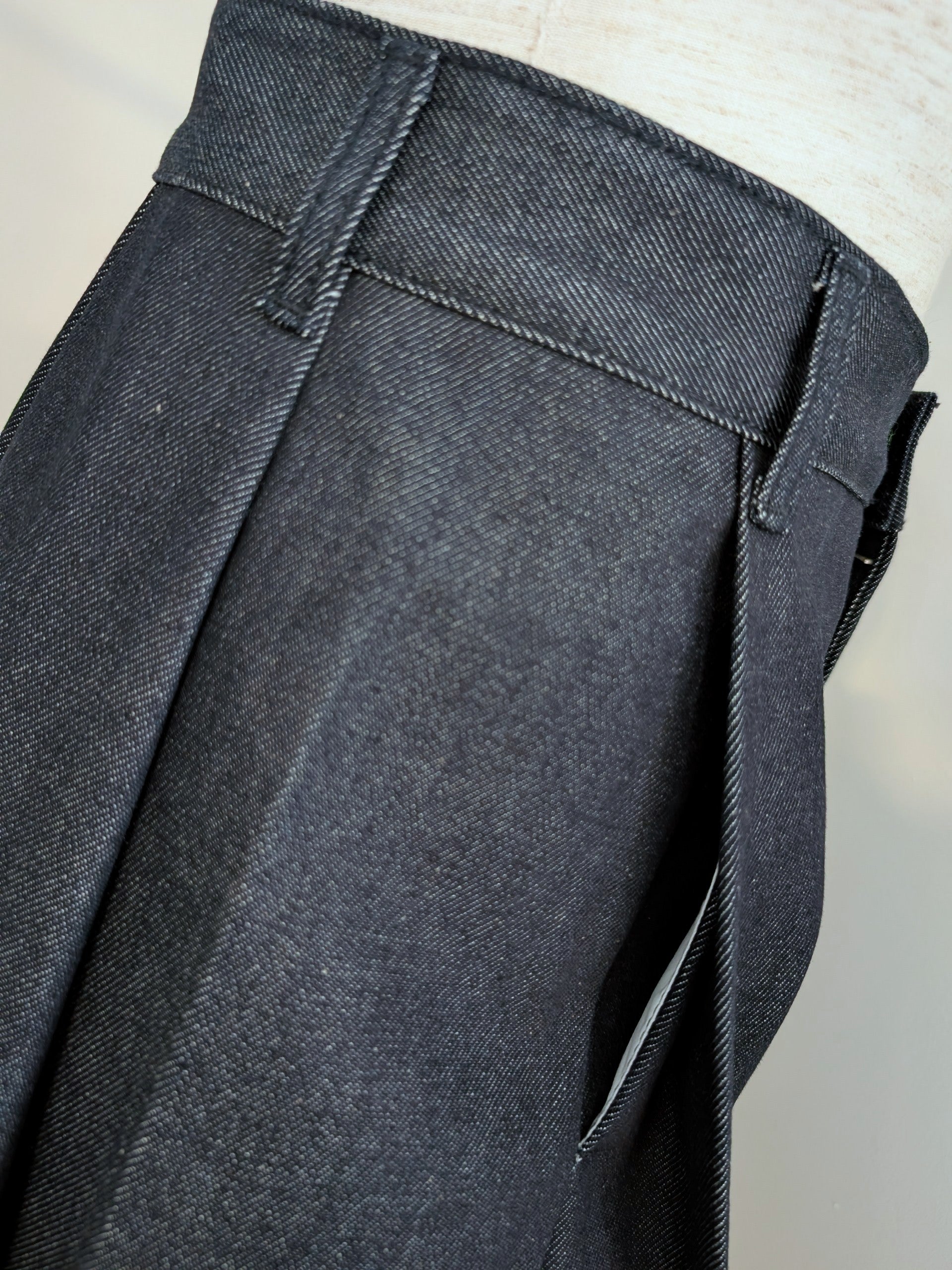 SEVENTH DENIM BERMUDA JEANS