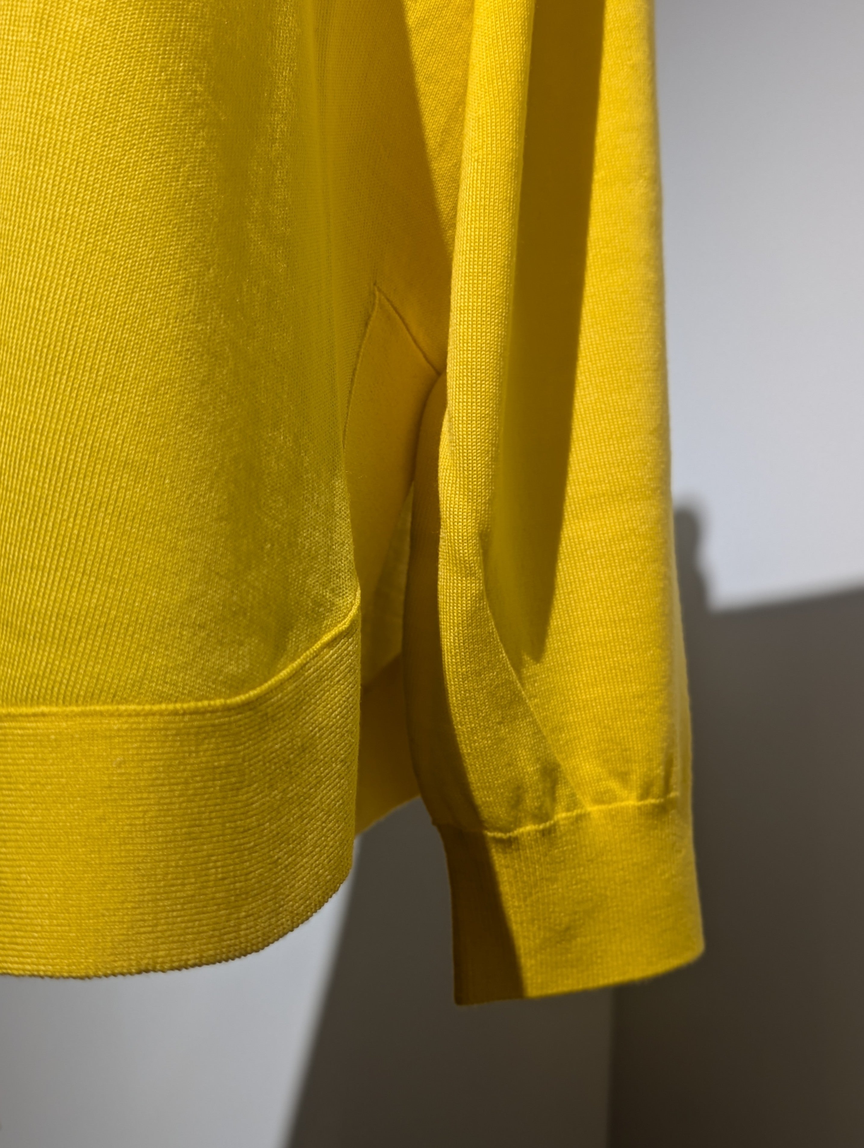 ENFOLD CIRCLE PULLOVER