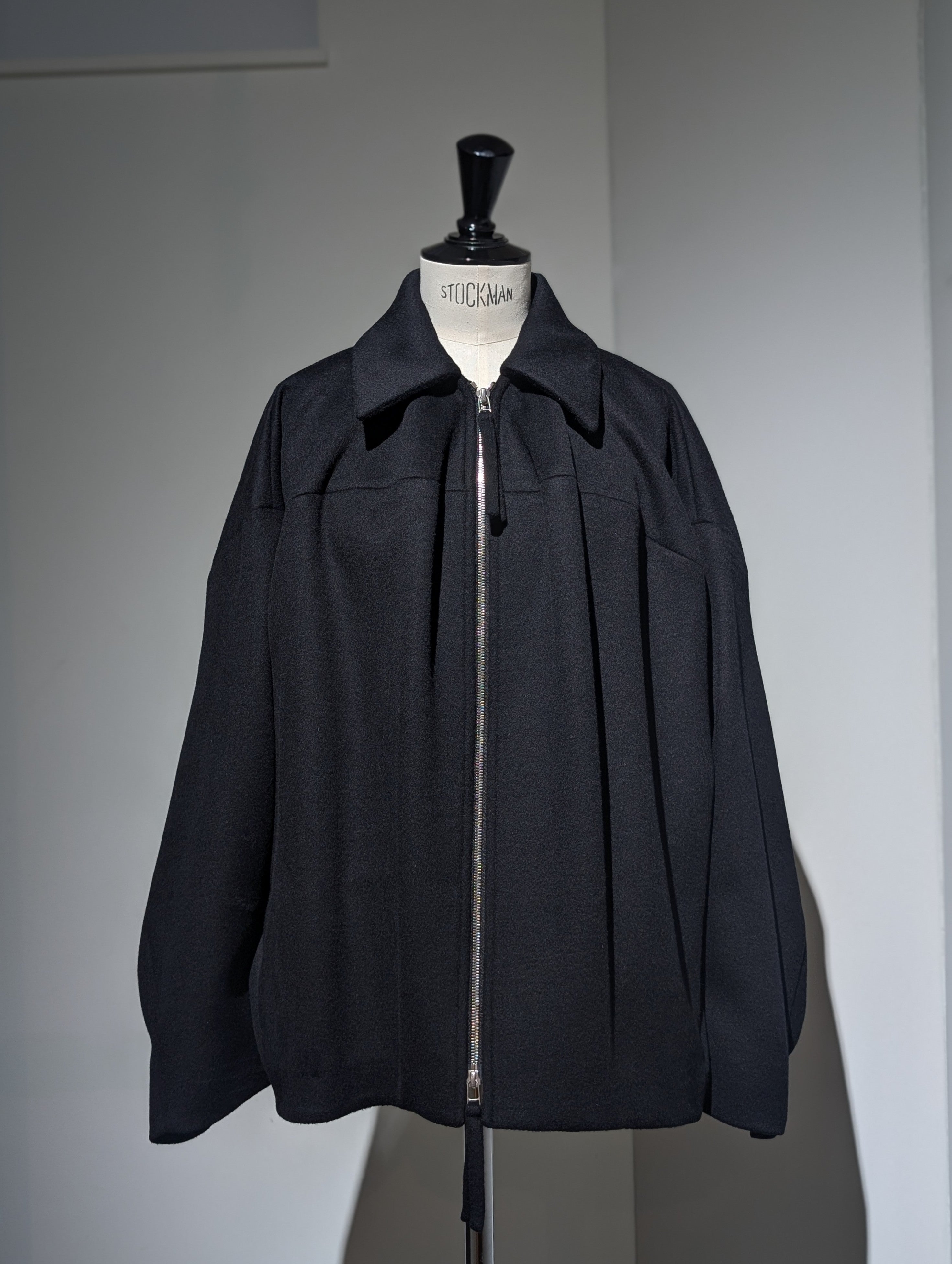 ENFOLD  ZIPPER BLOUSON