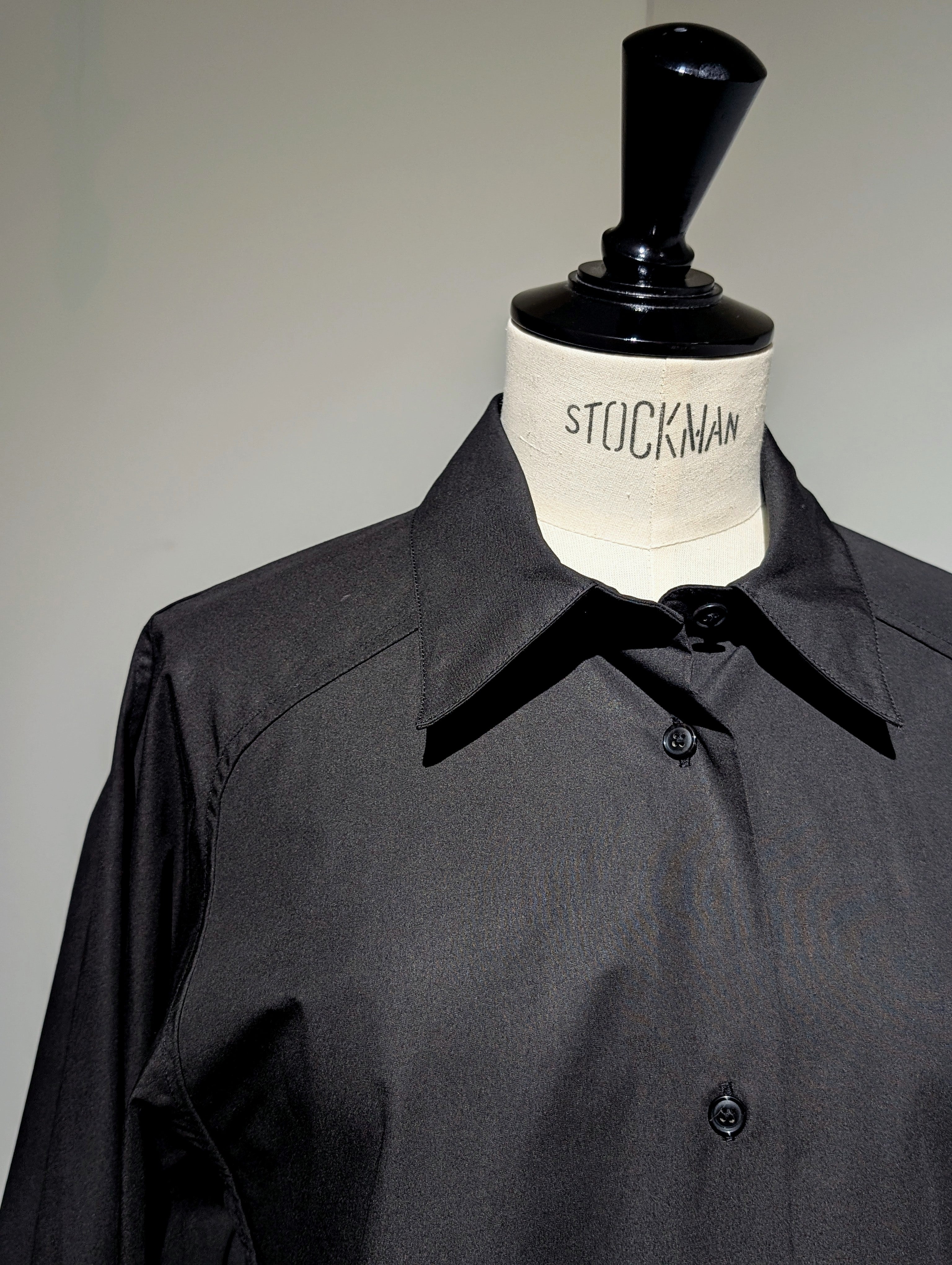 AEHRR 【Draping Yoke Raglan Sleeve Shirt】