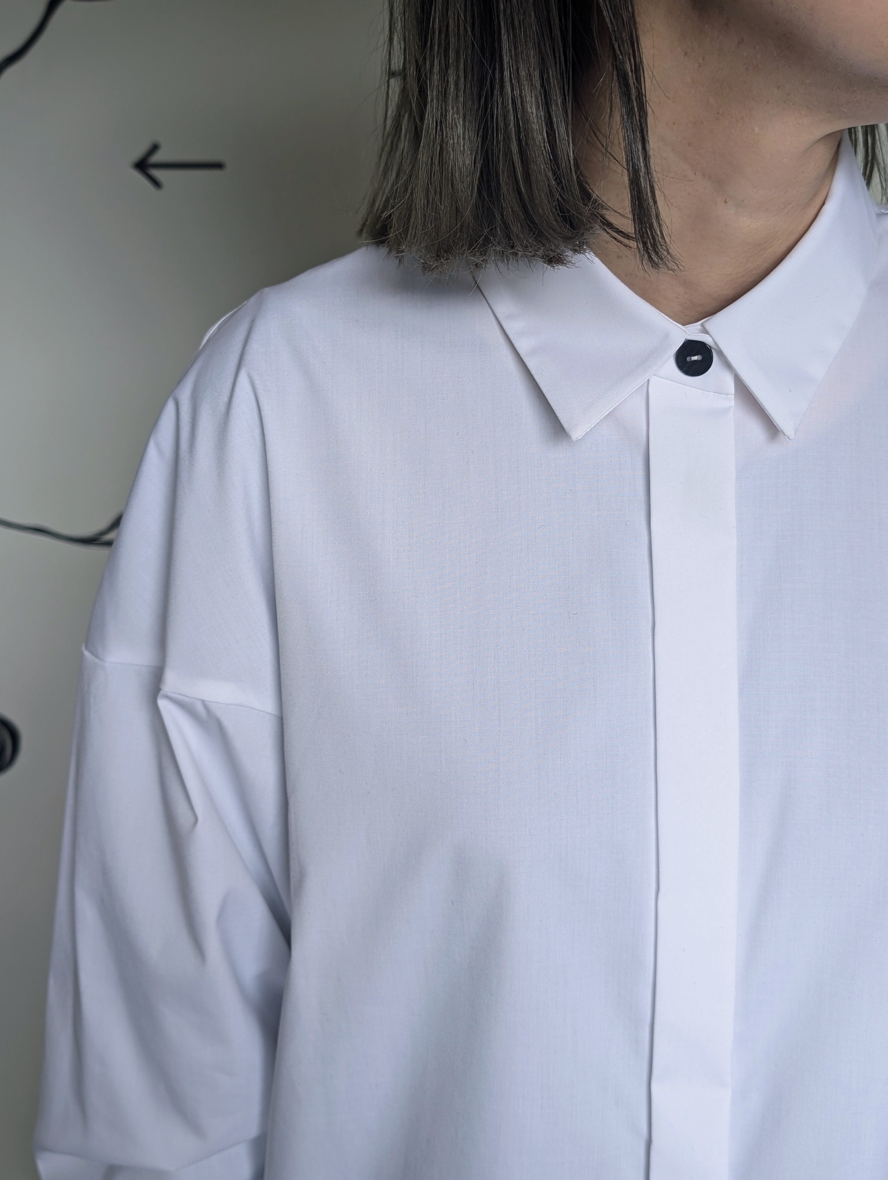 ENFOLD  LAYERED CUFFS SHIRT