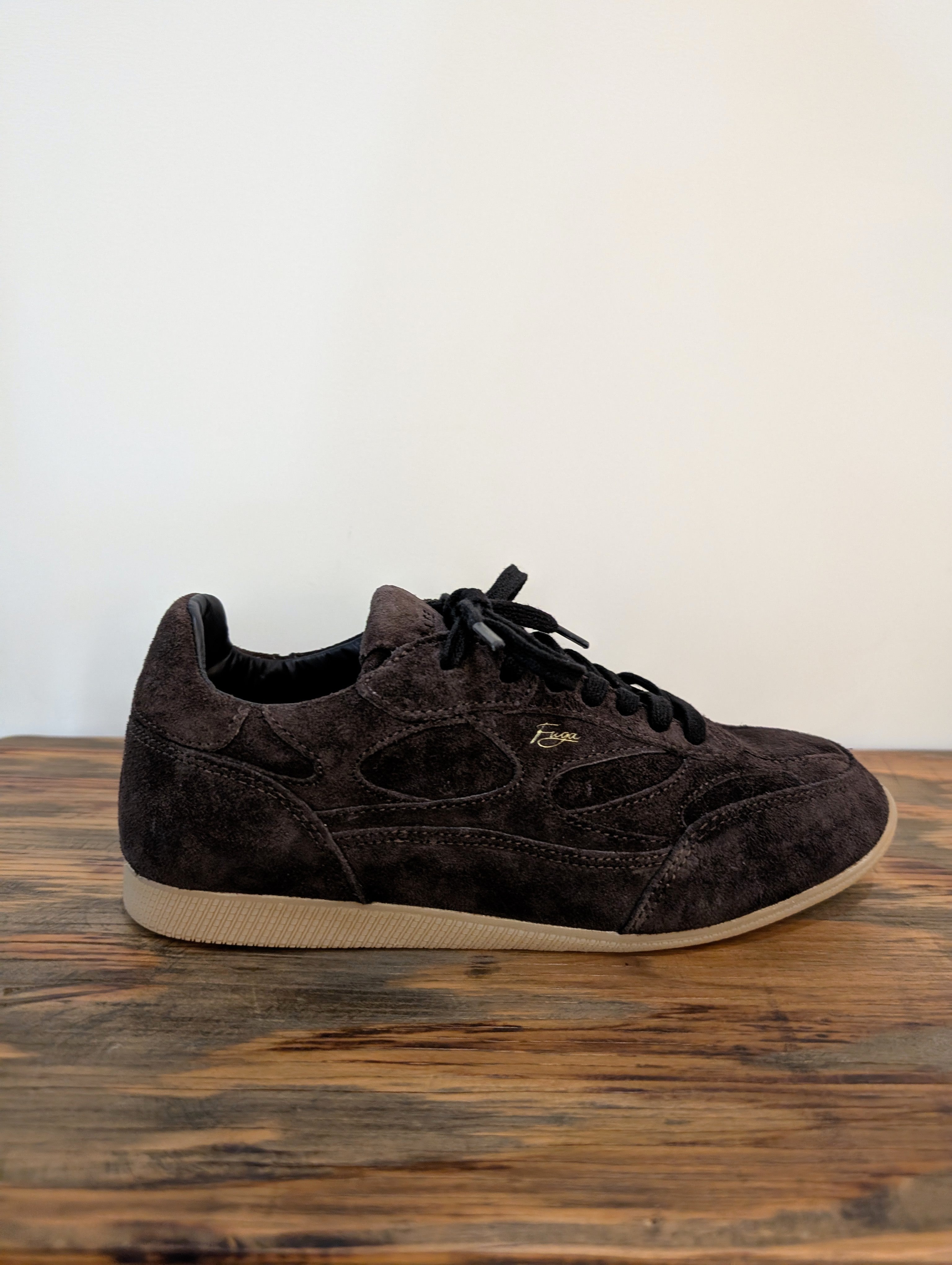 D.A.T.E.【FG LOW VELOUR CHOCOLATE】