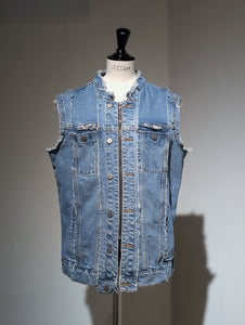 QUIITO RANDOM VEST